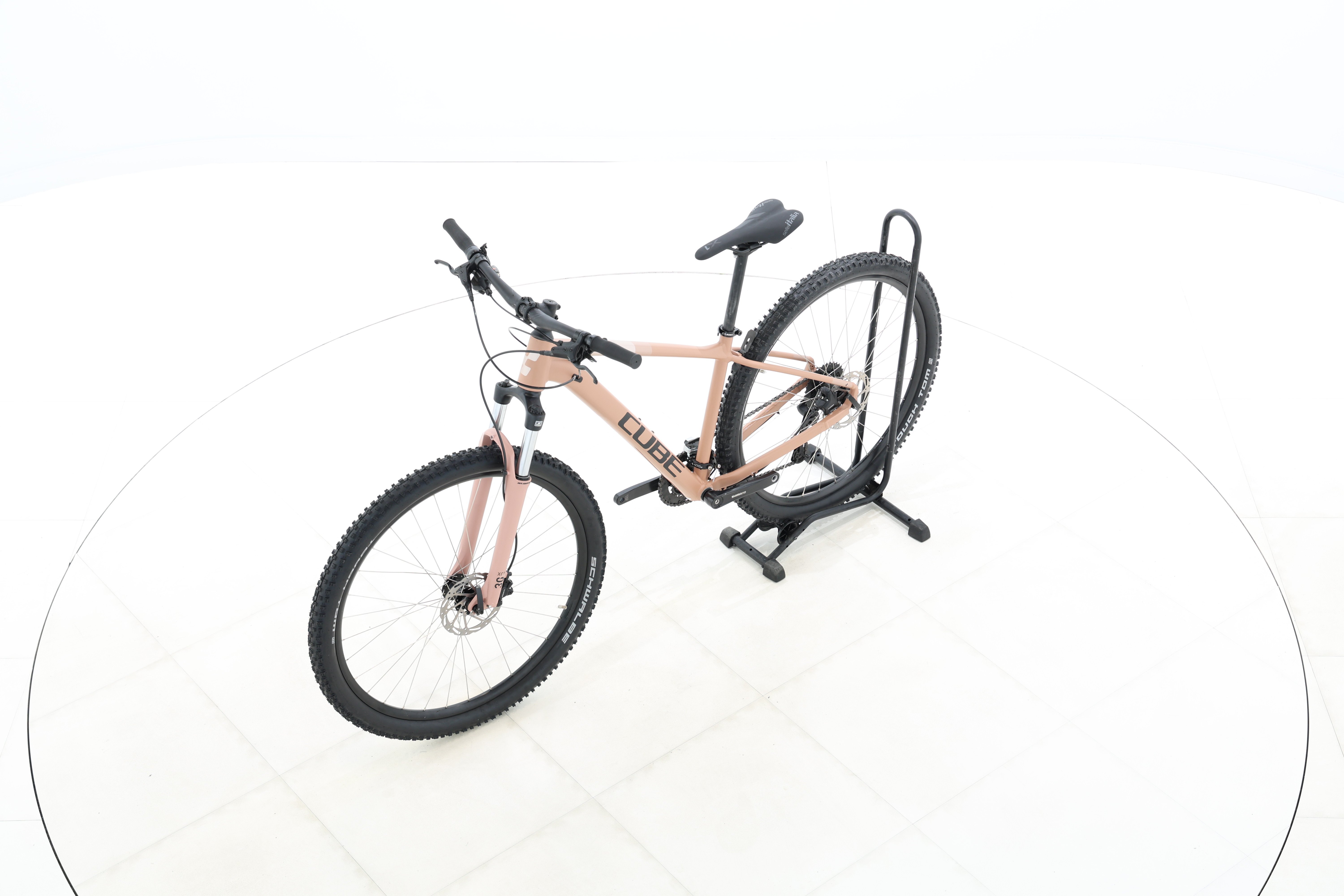 26d3e4ed-1189-427c-877a-58a857c51c4c