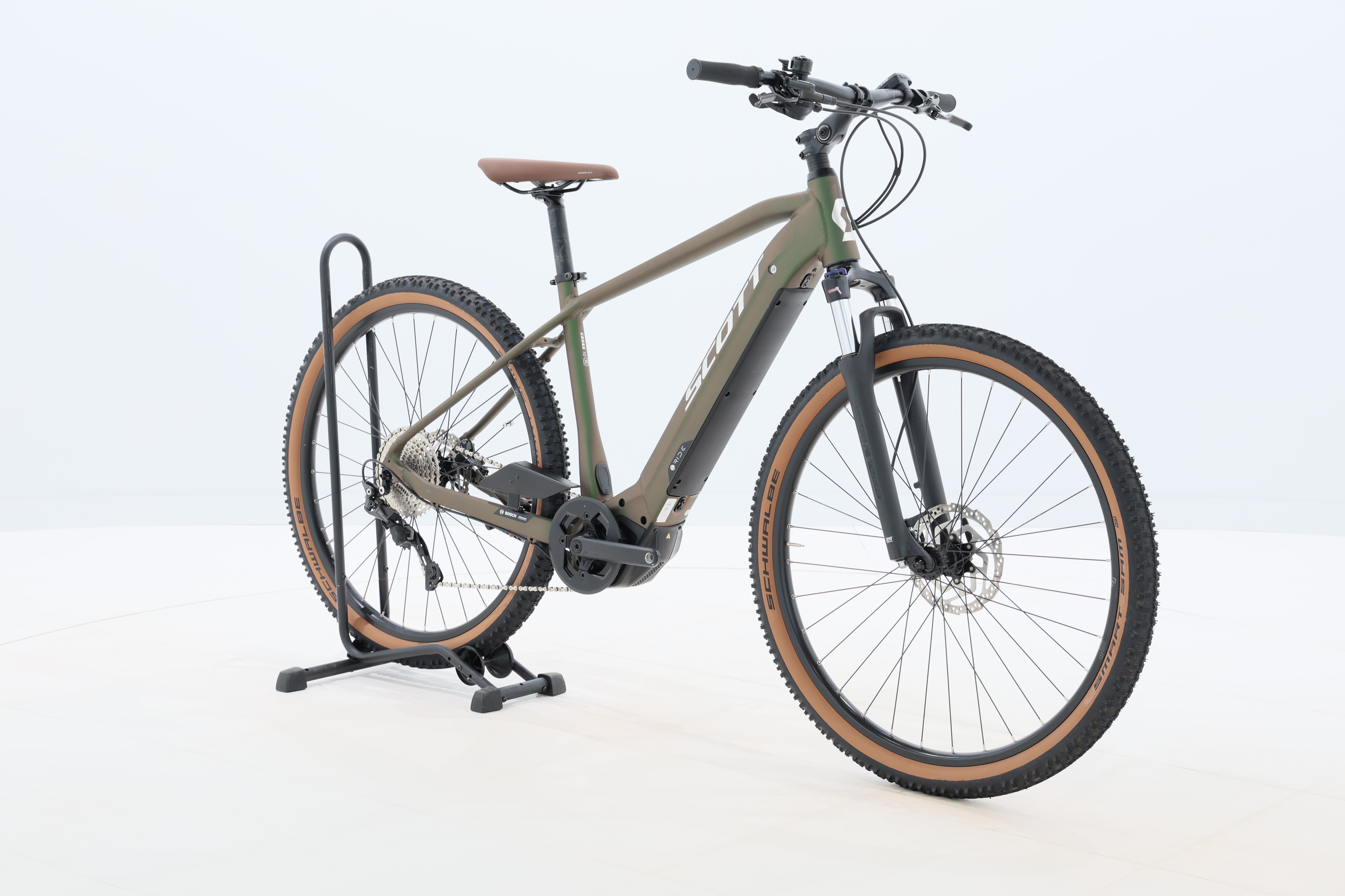 ce8403f2-a500-4fbe-8f16-59a1881d2e42