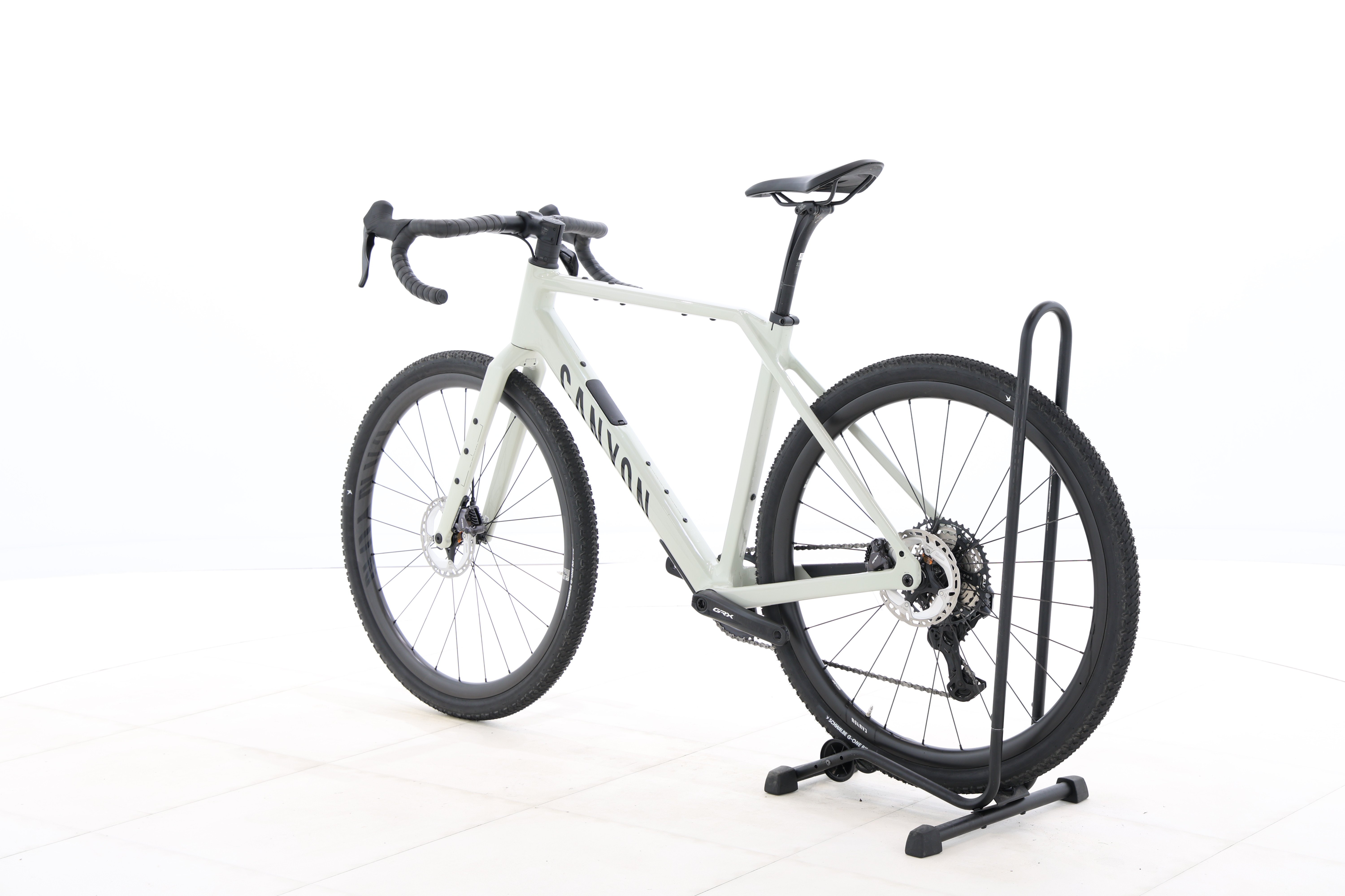 e5cbc78b-e9b5-4dbf-8a9b-eac2302d930a