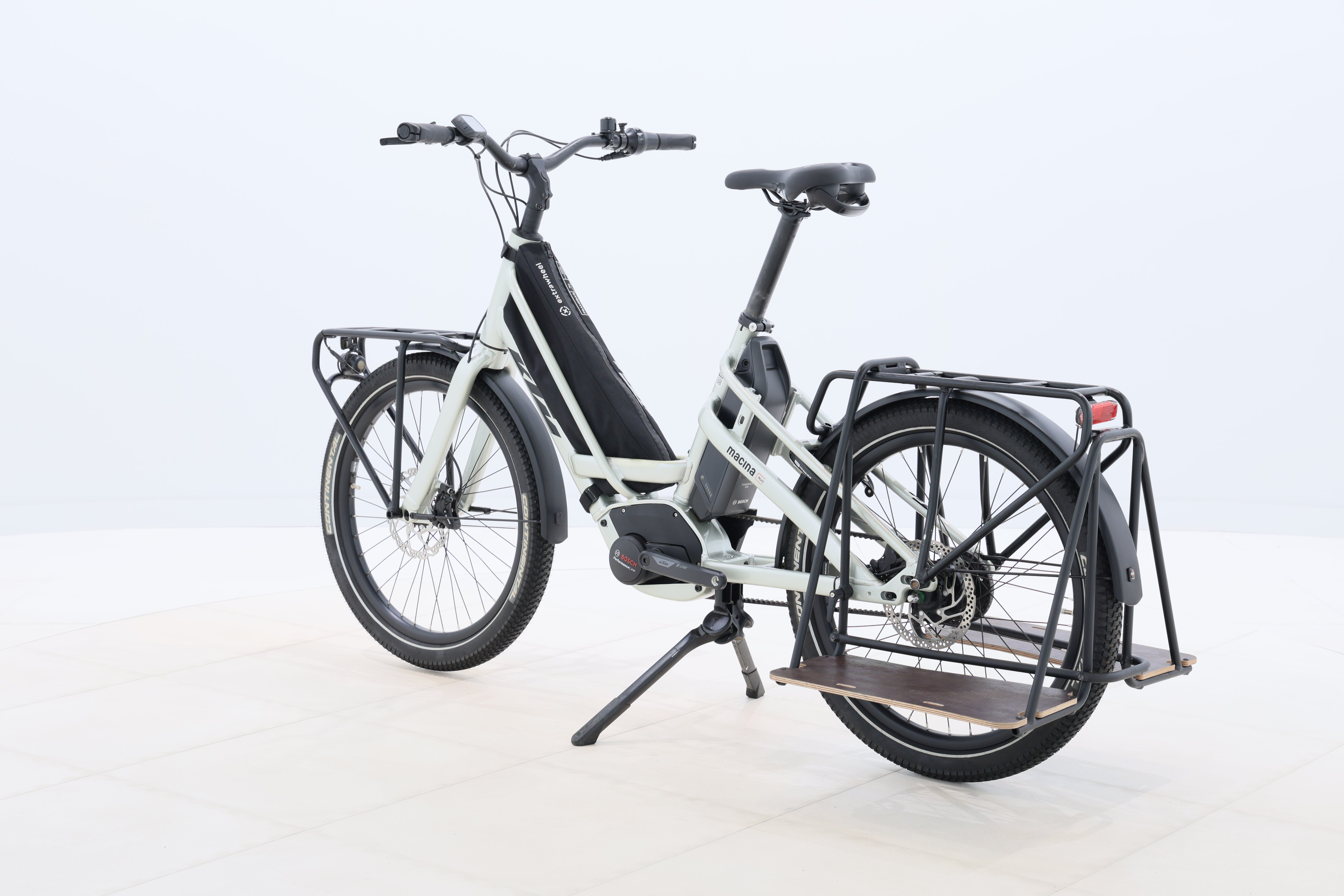 3b32c5c0-5c52-451d-b811-37c4ab9550d6