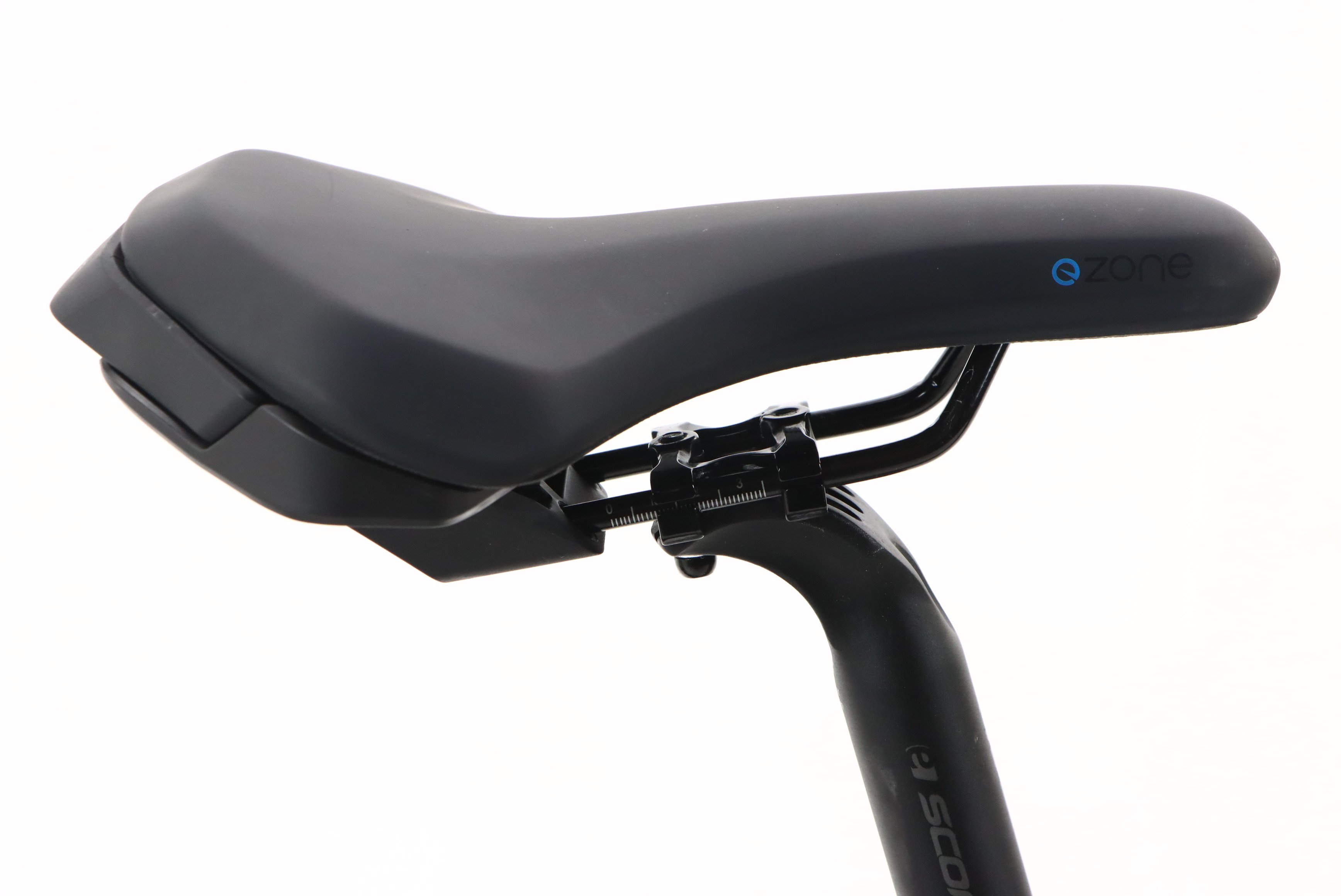 325eaf6d-d390-4071-8dd2-80fbe2eb8980