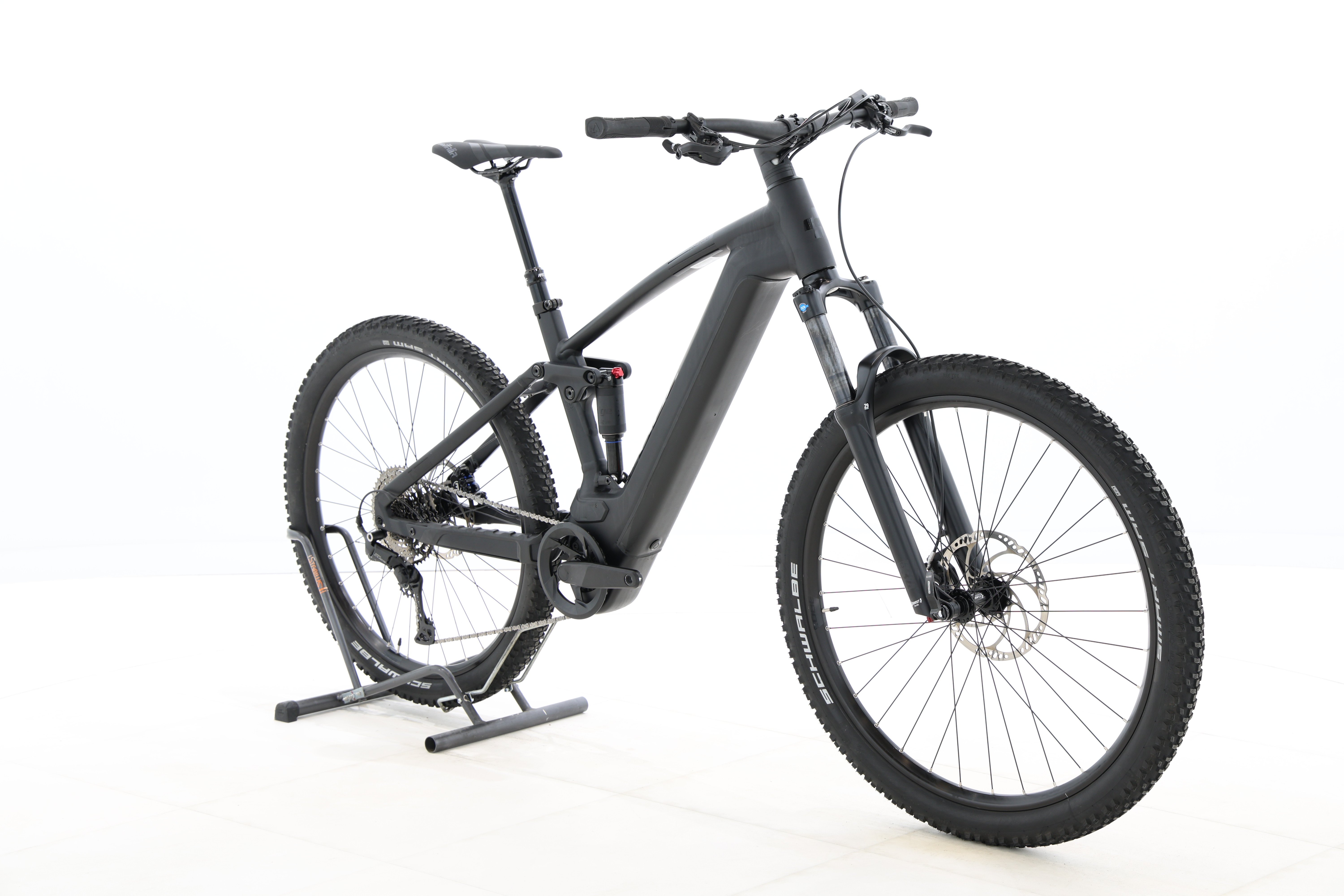 402c21ad-b475-467b-ab94-2378e25e84b8