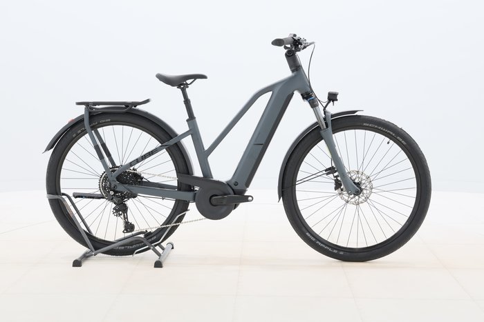 Cube Kathmandu Hybrid ONE 800 2025