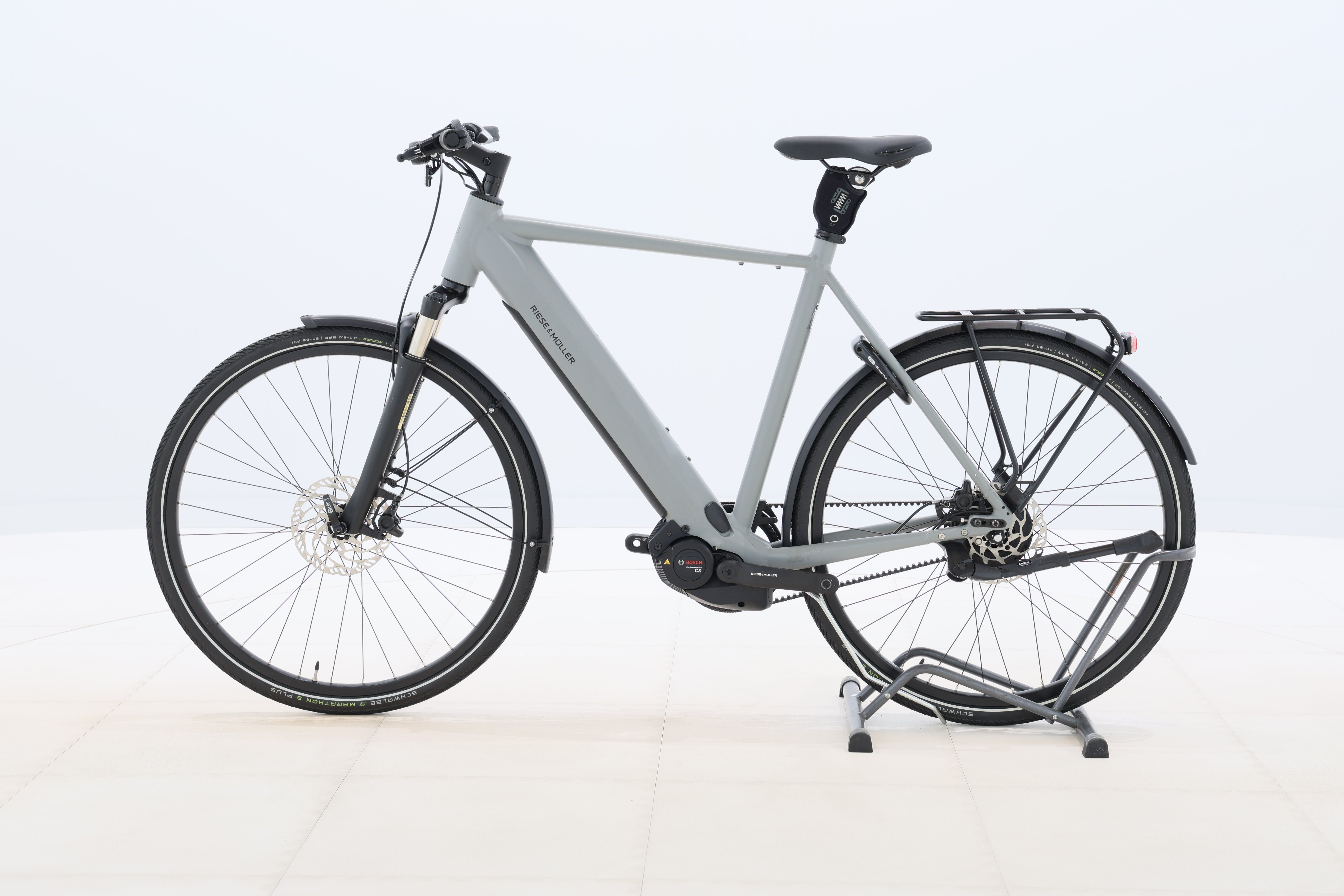 9df8437f-a860-4c26-ae63-d9bd74e38e1d