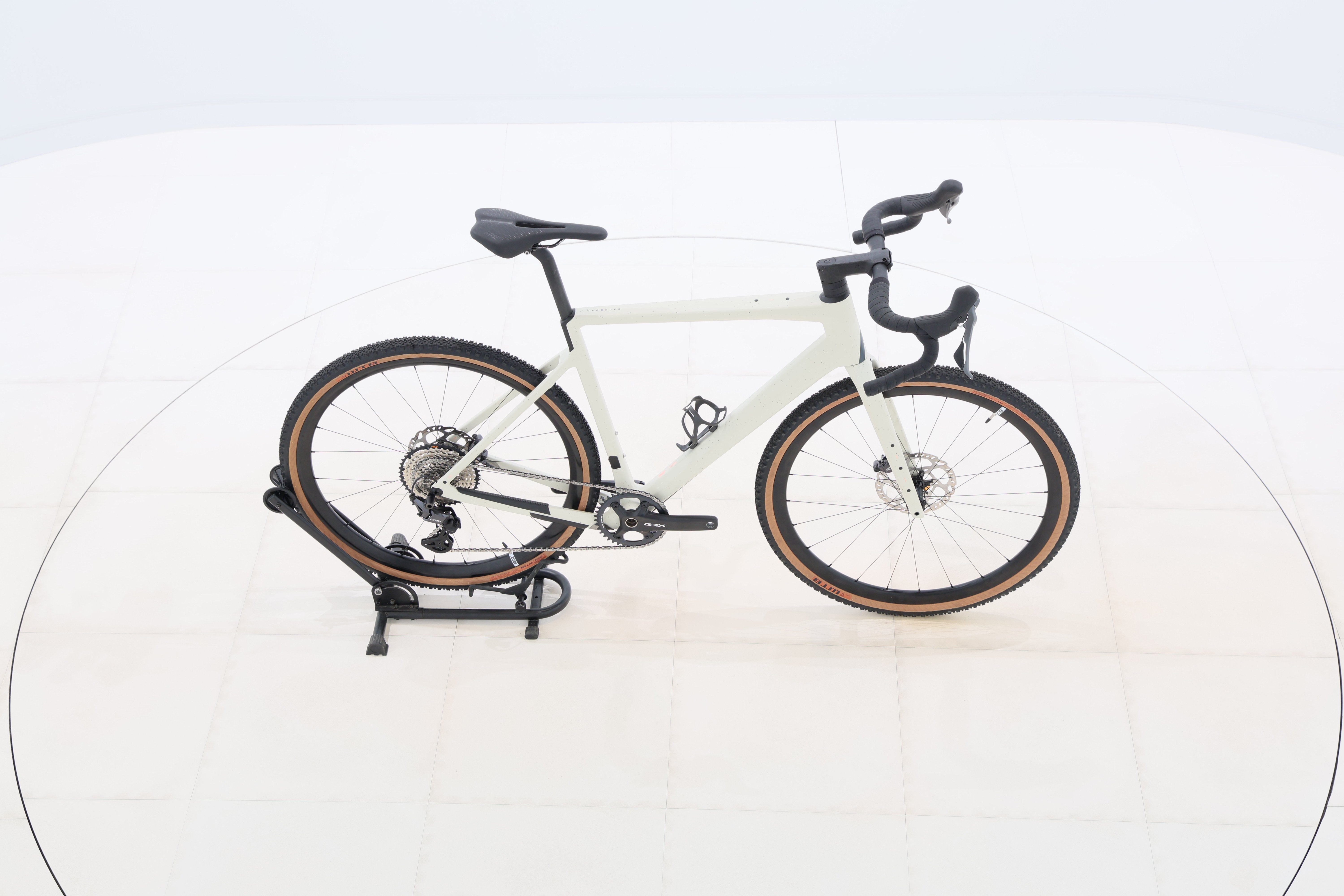 b91703fa-063d-4231-a0c8-51b0545af3cd