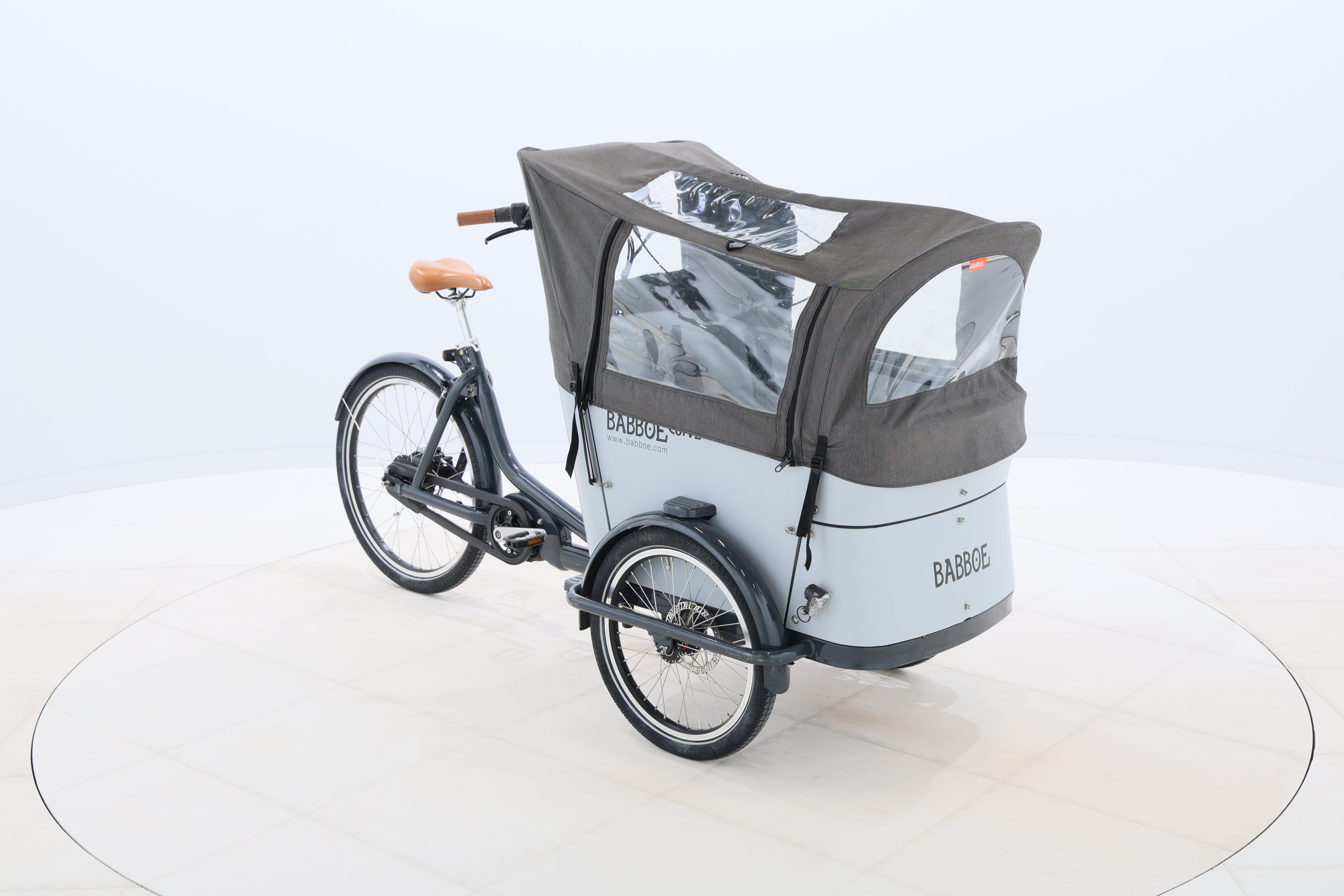 42b61a6c-b734-453e-ae4d-40cf7a4a3ad1