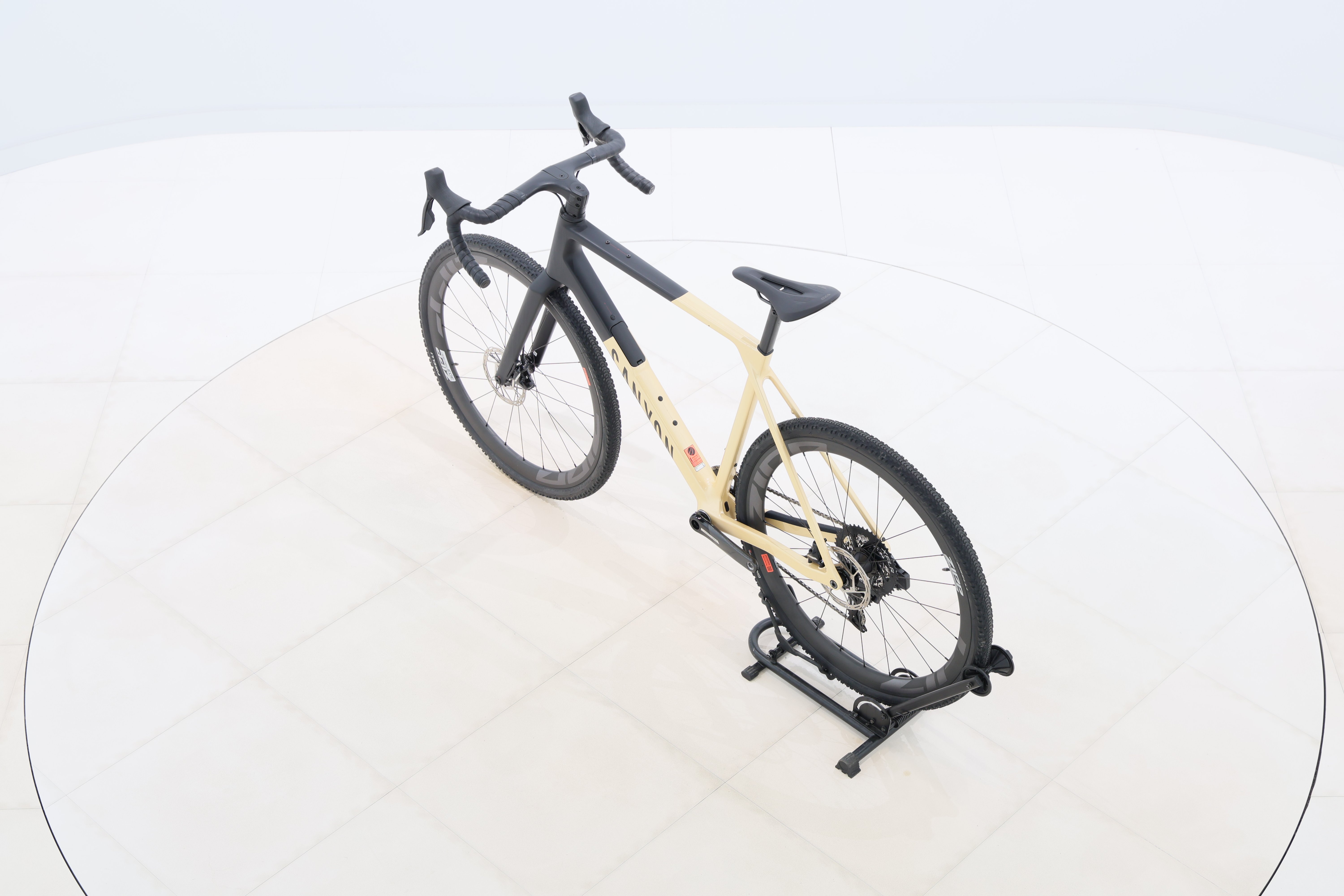 744589ab-dfe9-47ee-b8b7-a9ae17801848