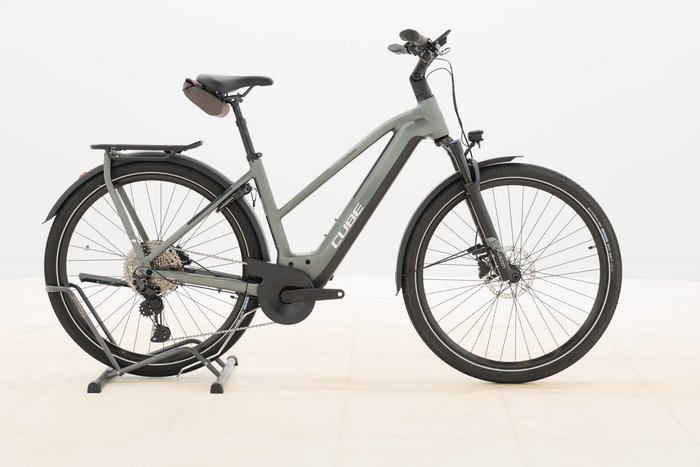 Cube KATHMANDU HYBRID PRO 750 2024