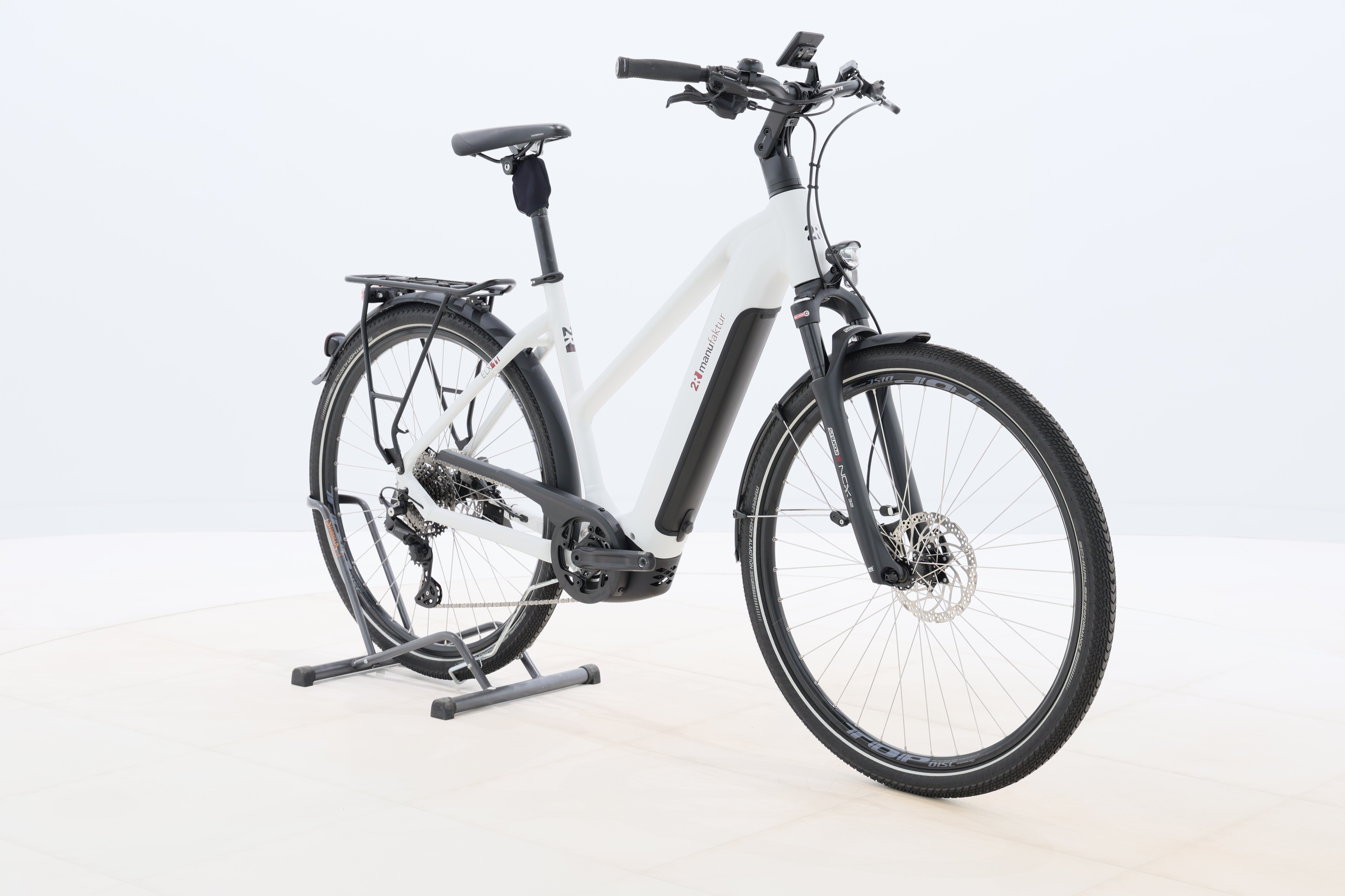 4b1b161d-234a-425e-b783-b25e5bb72025