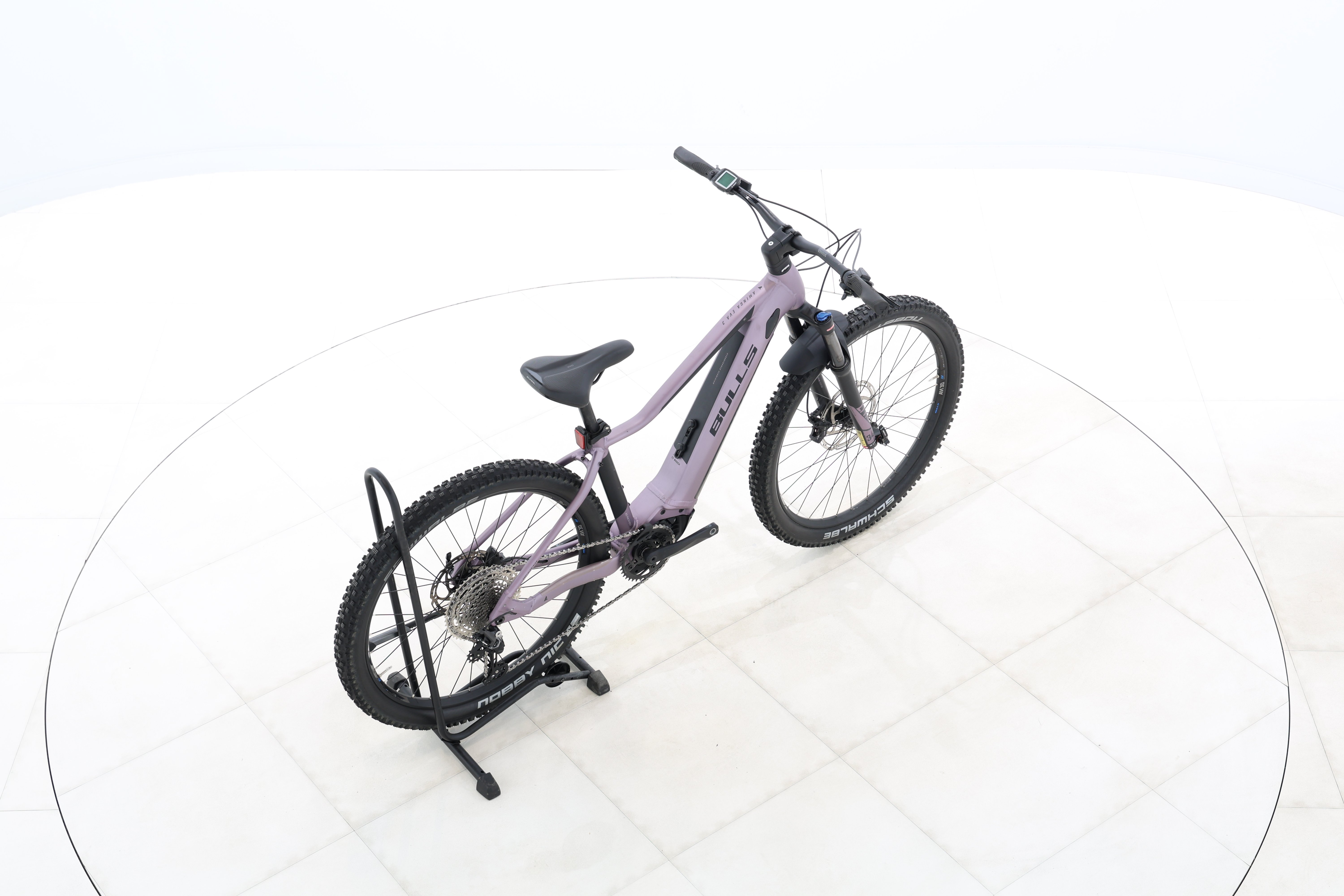 945f8bad-a075-4989-87a5-d14ec3ab6a51