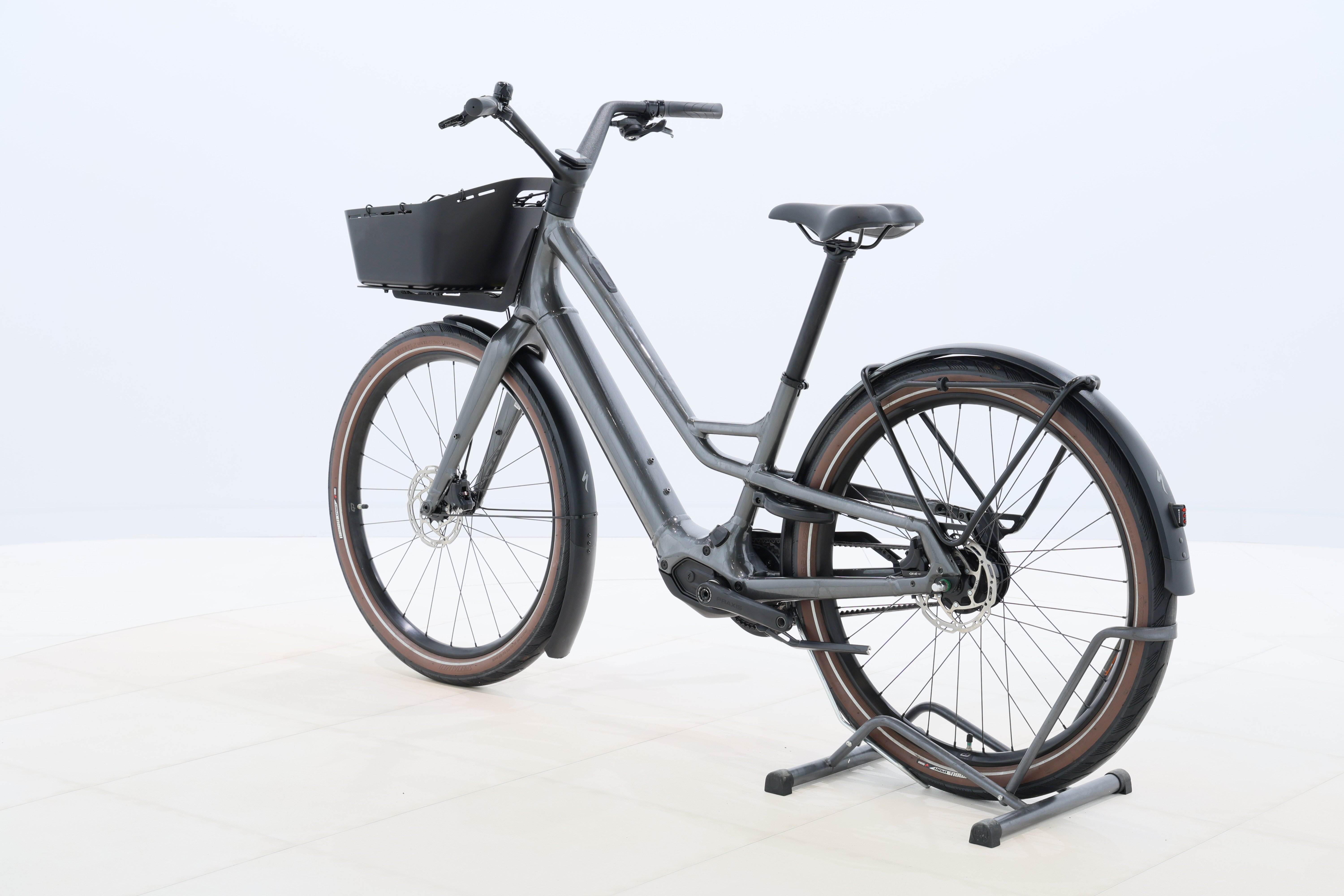 a0b4f0aa-b0f2-4108-b9a4-66a551340513