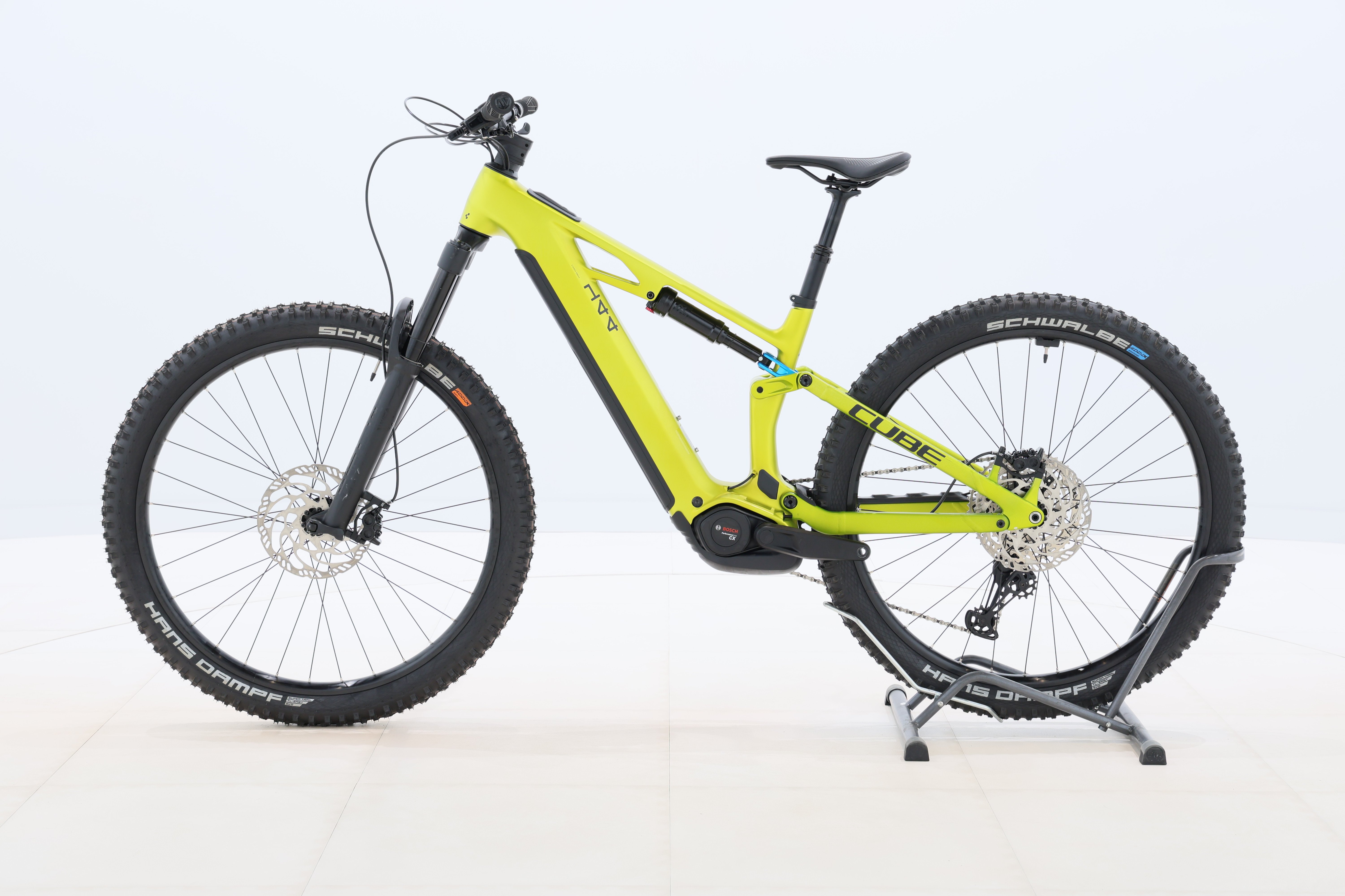 aeb23656-6f4a-464f-85f6-612846ace7dc