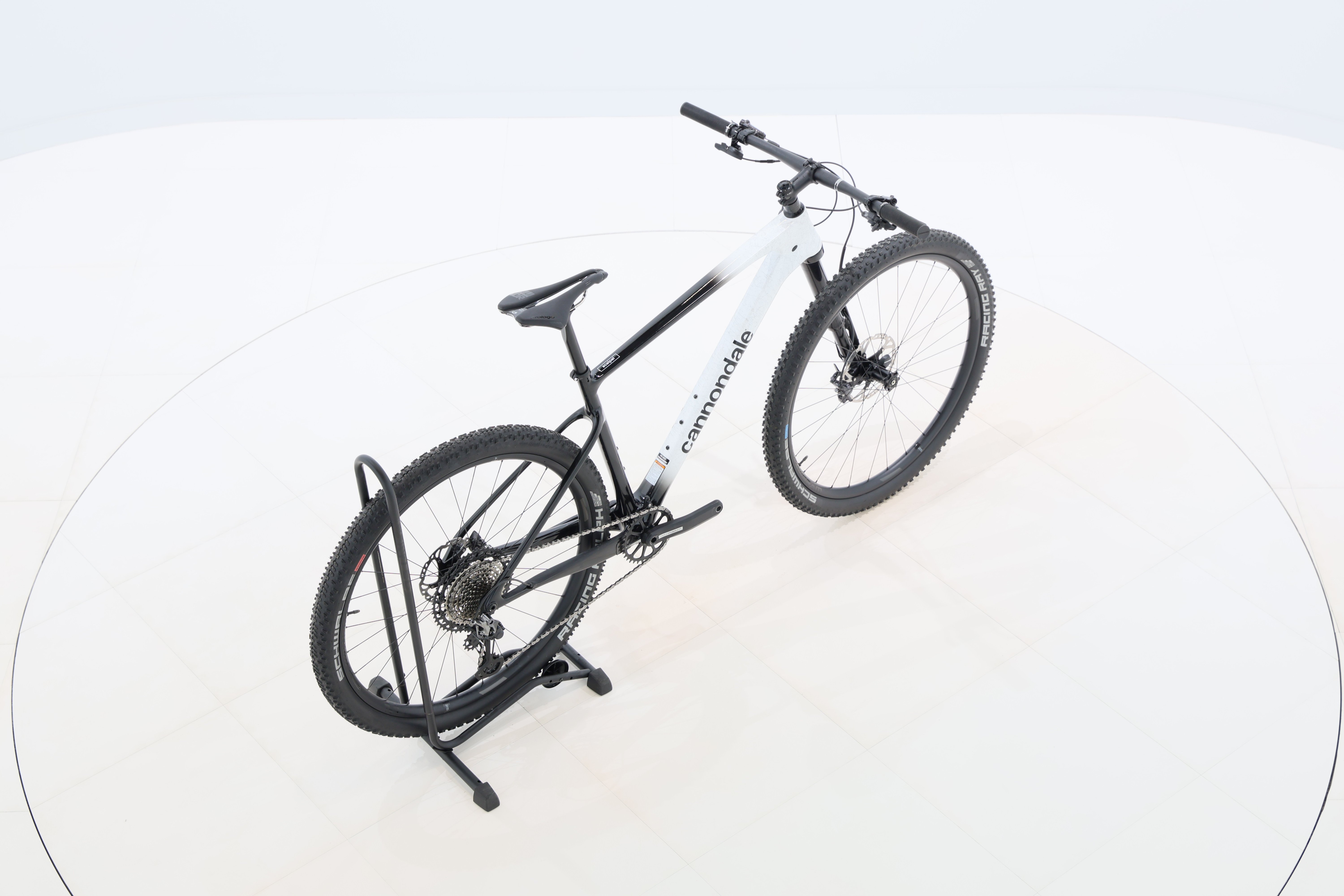 e9d75e78-2438-408c-80ce-ad97df5ddcbe