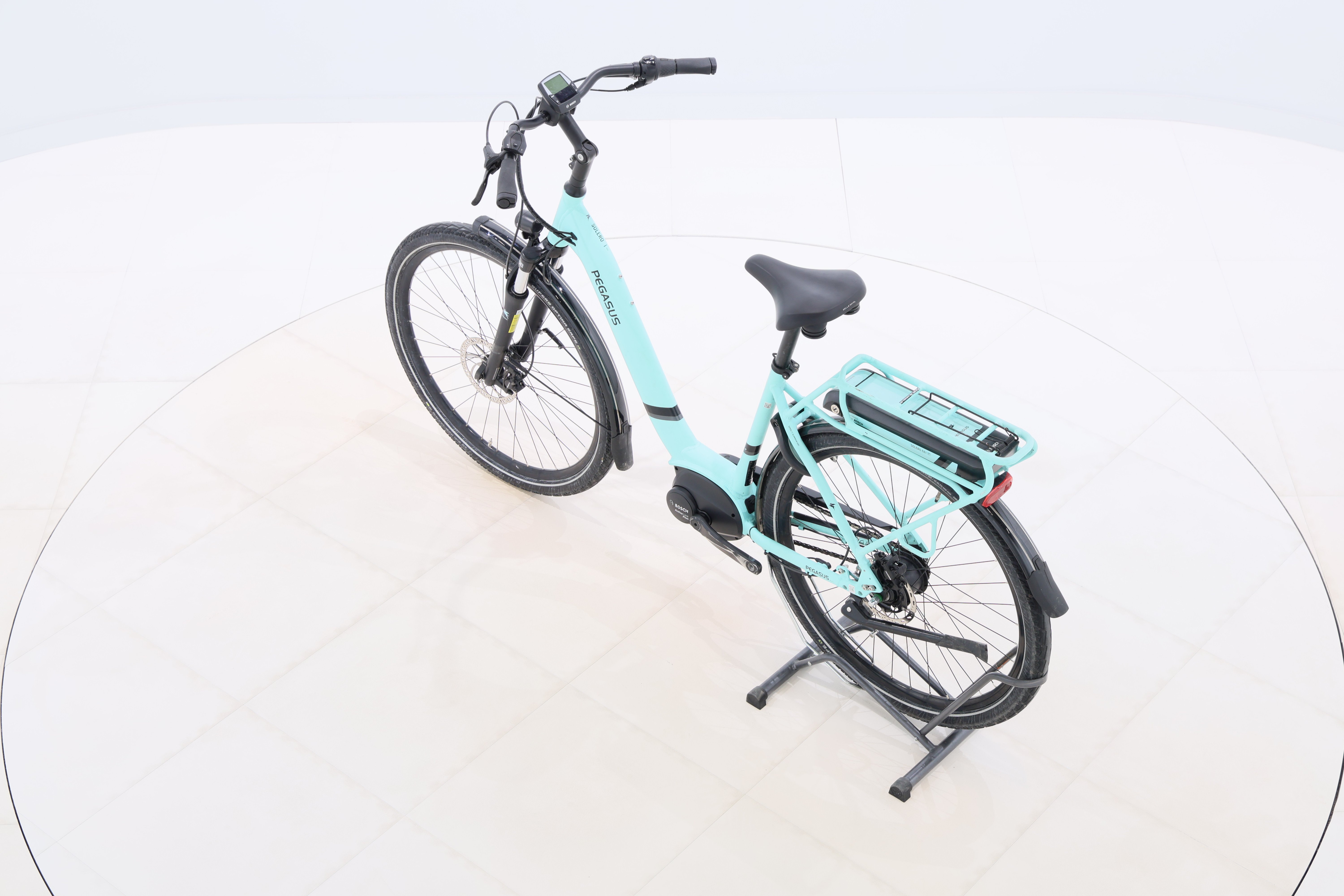 5a1675ed-2d6b-42ca-9a61-44c204773e3a