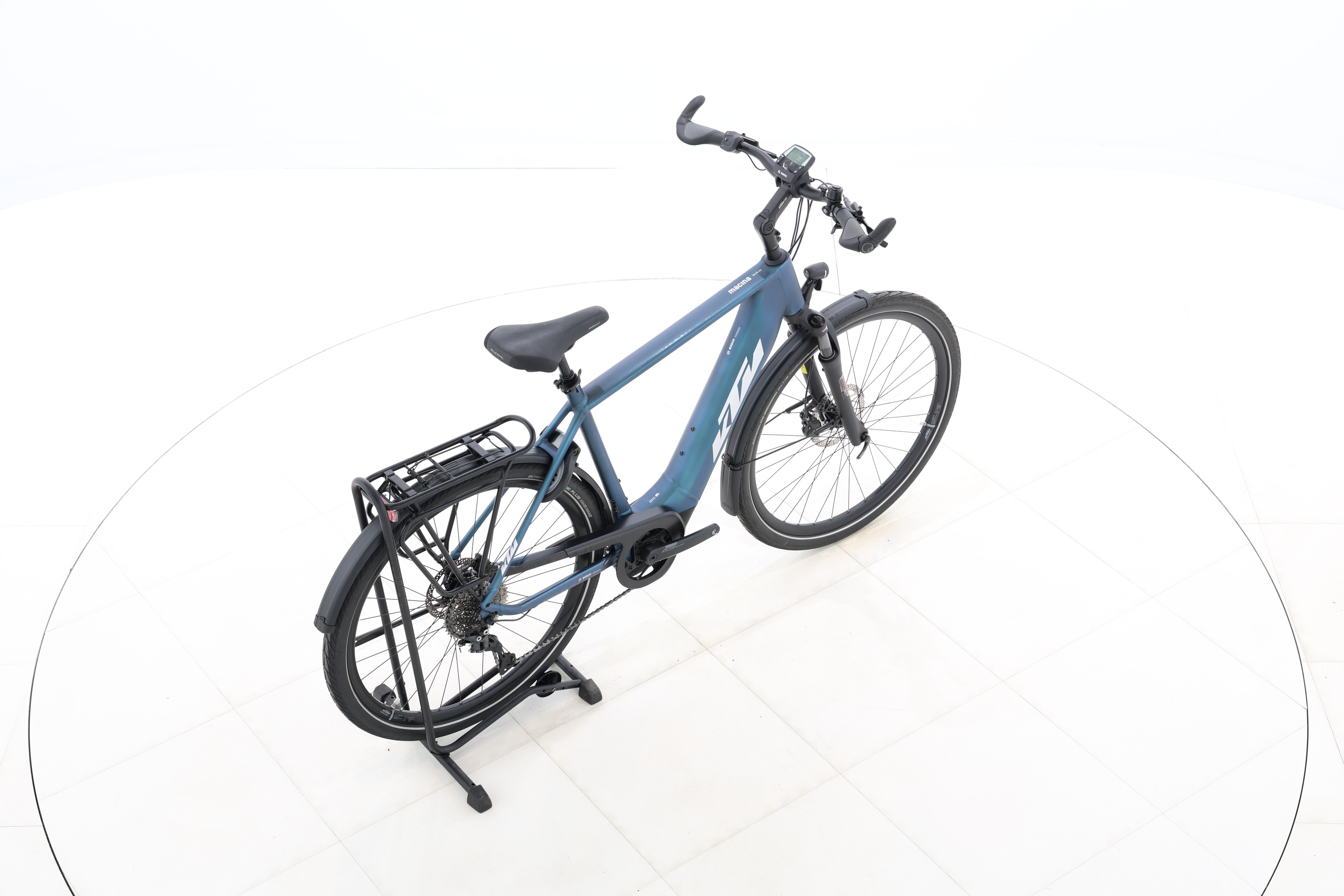 e21e2203-2642-477f-abf6-b8d96d11e71a