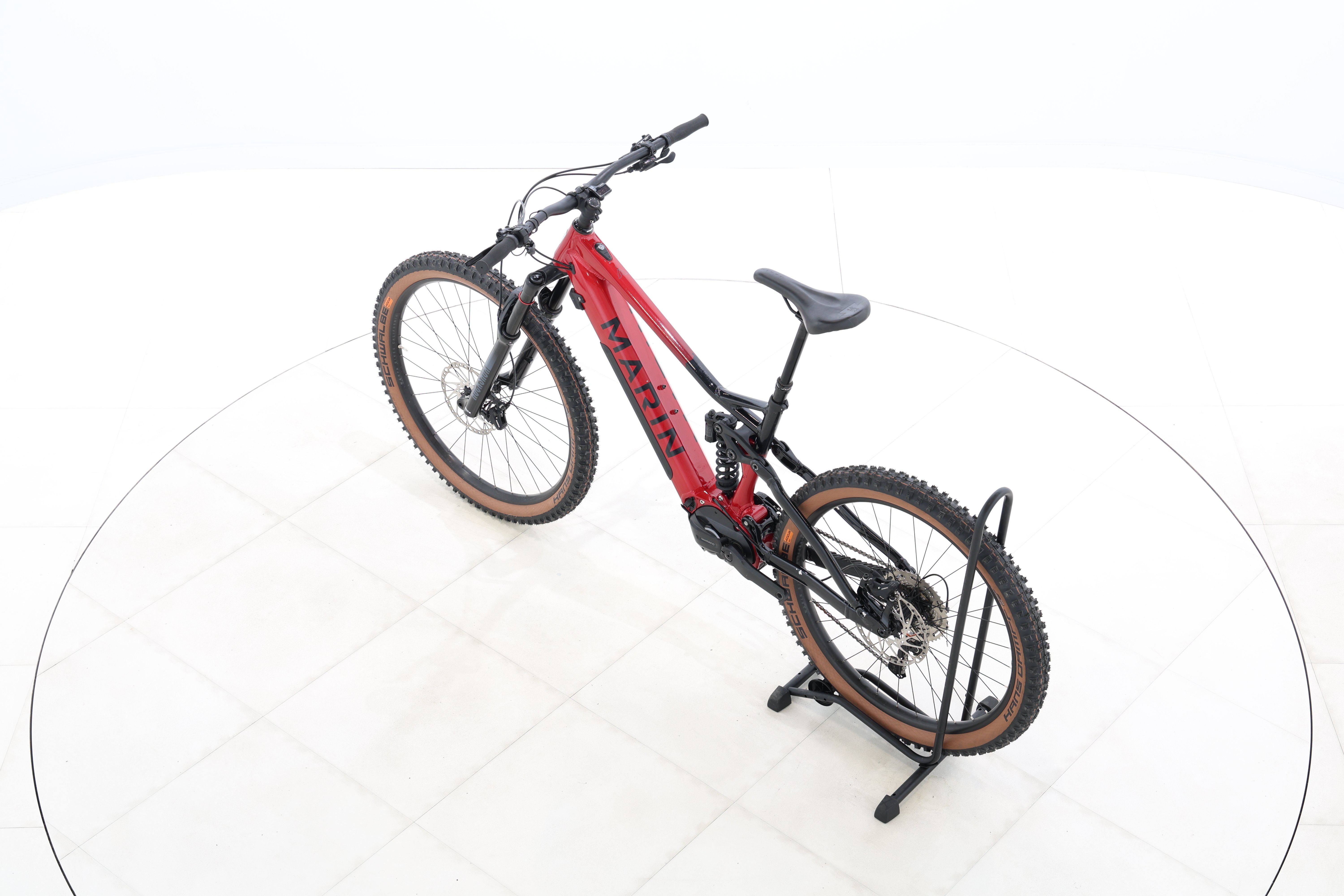 8253412d-1830-4c0d-9a1b-d3b285086111