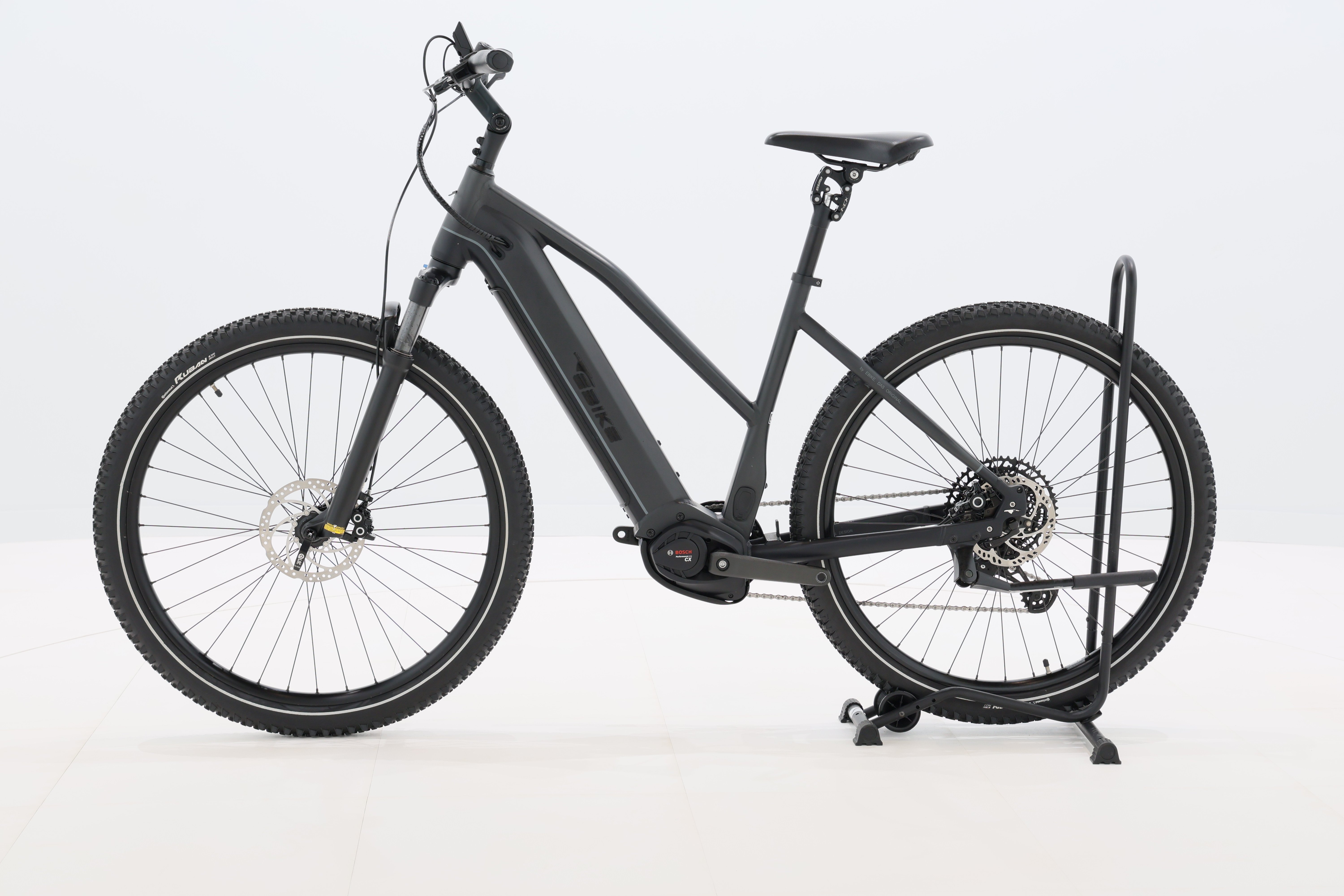 d23ad84e-6e1c-43e3-8cbd-5c561e5b3ab8