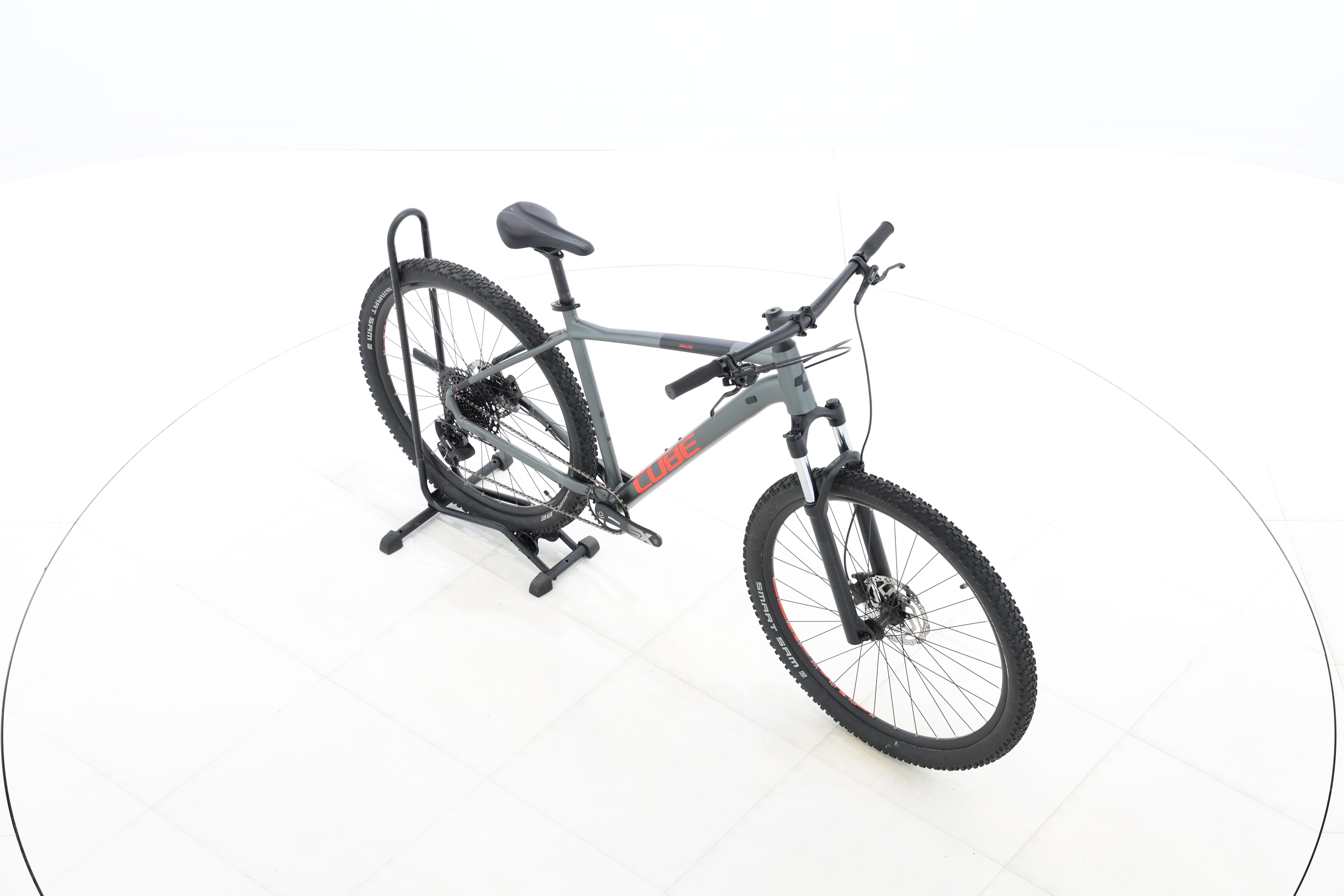 a8ca99bf-9beb-4f1d-9994-37fd3a0e77e0