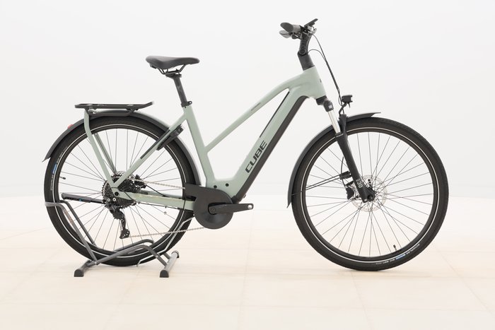 Cube Kathmandu Hybrid One 750 2023
