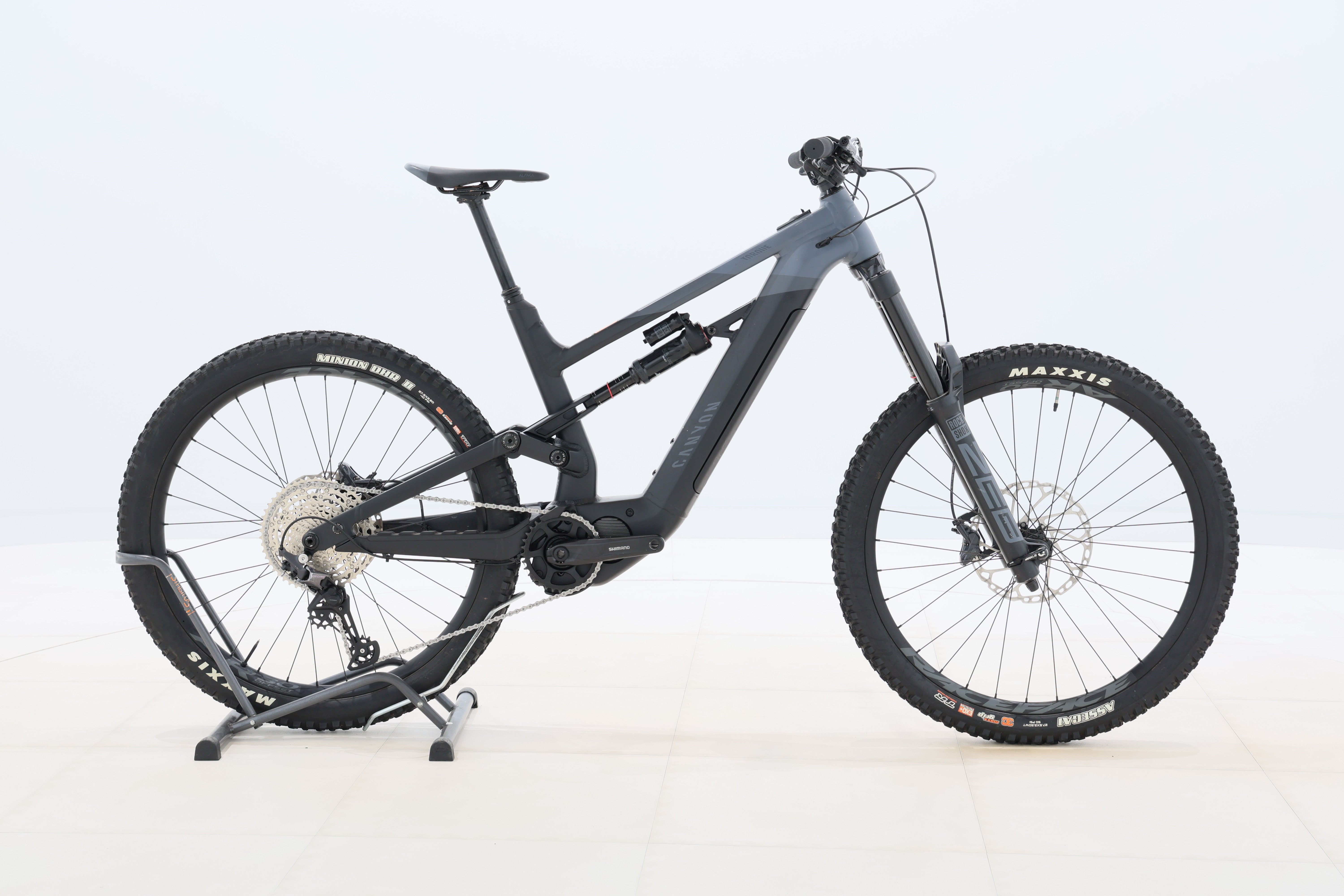 6778c6f5-79e9-4dfa-b2ad-c892fae83ae0