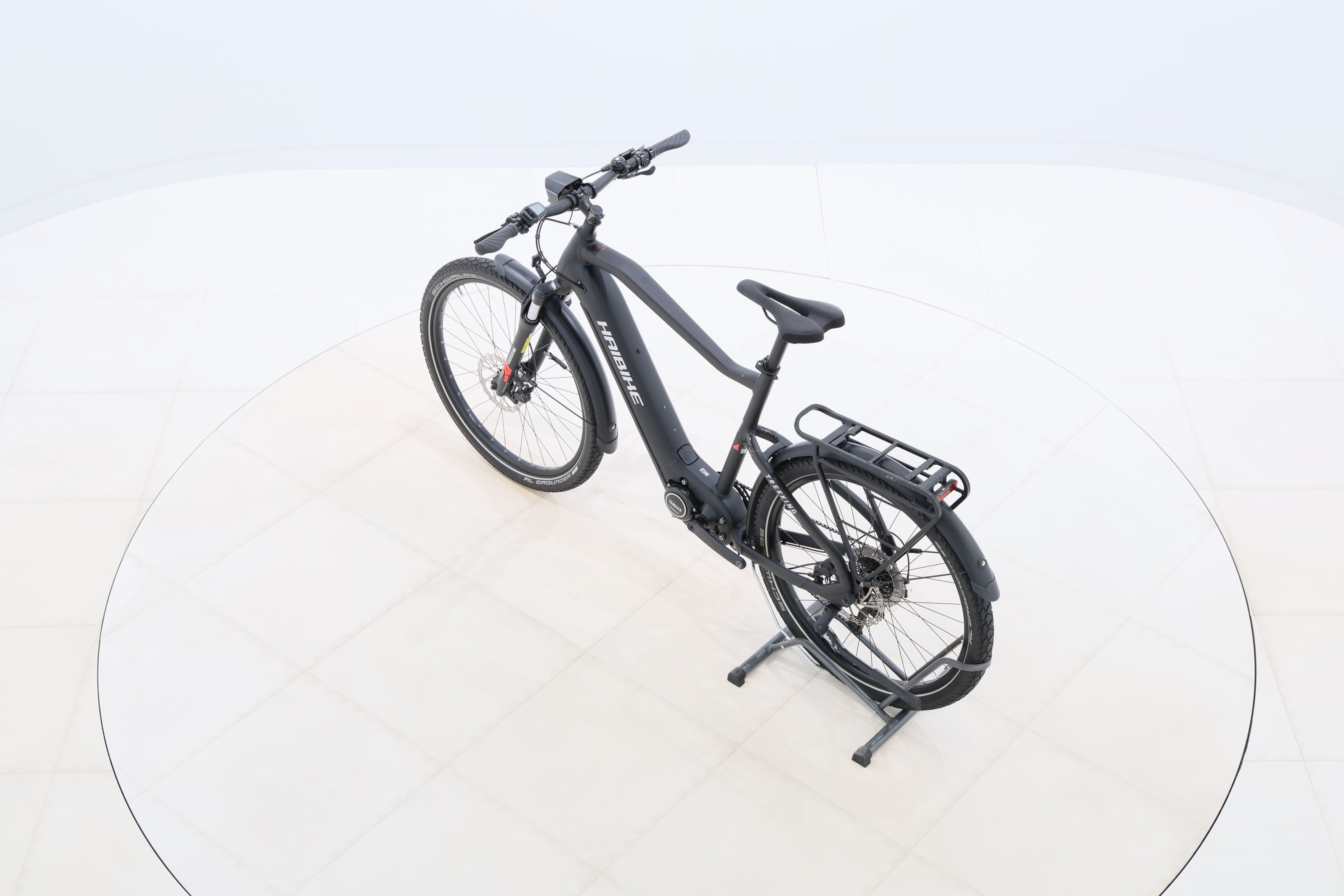 ab01b391-d1b5-4a6a-be80-66a16101f814