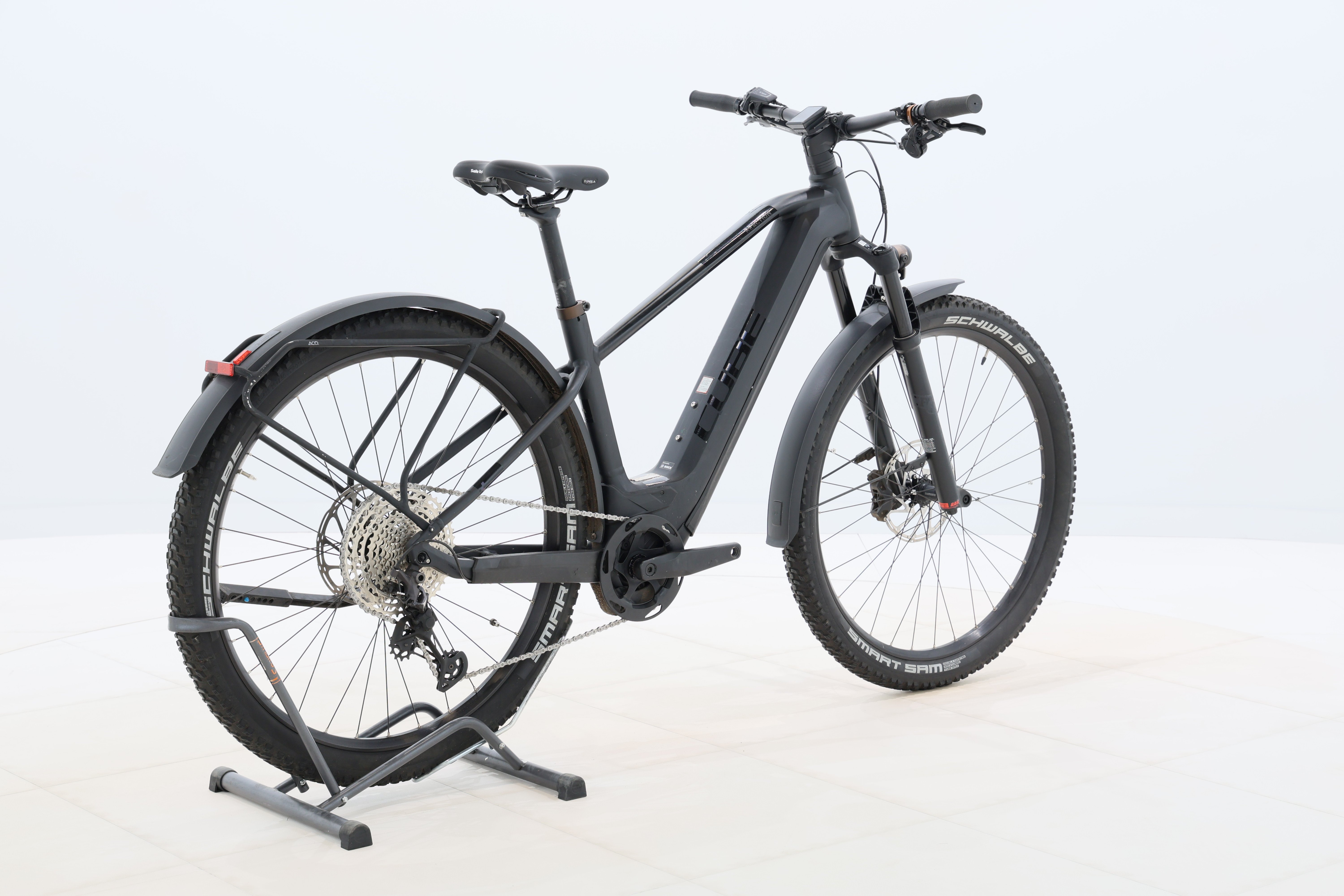 349ff000-ebb9-4610-961c-bf9c7f36b32d