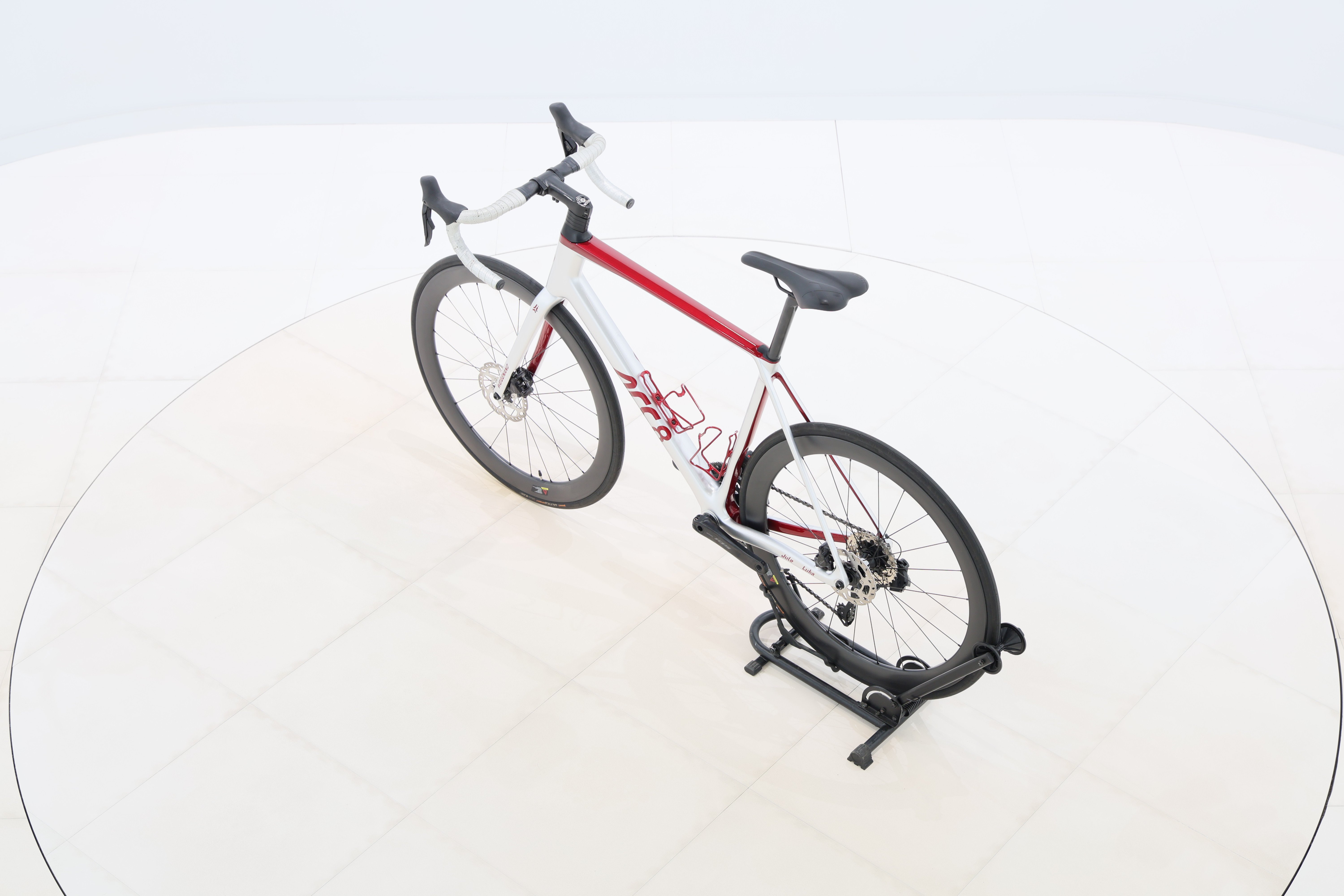 223cfa38-673e-4b45-8d66-b43b31ec54ec