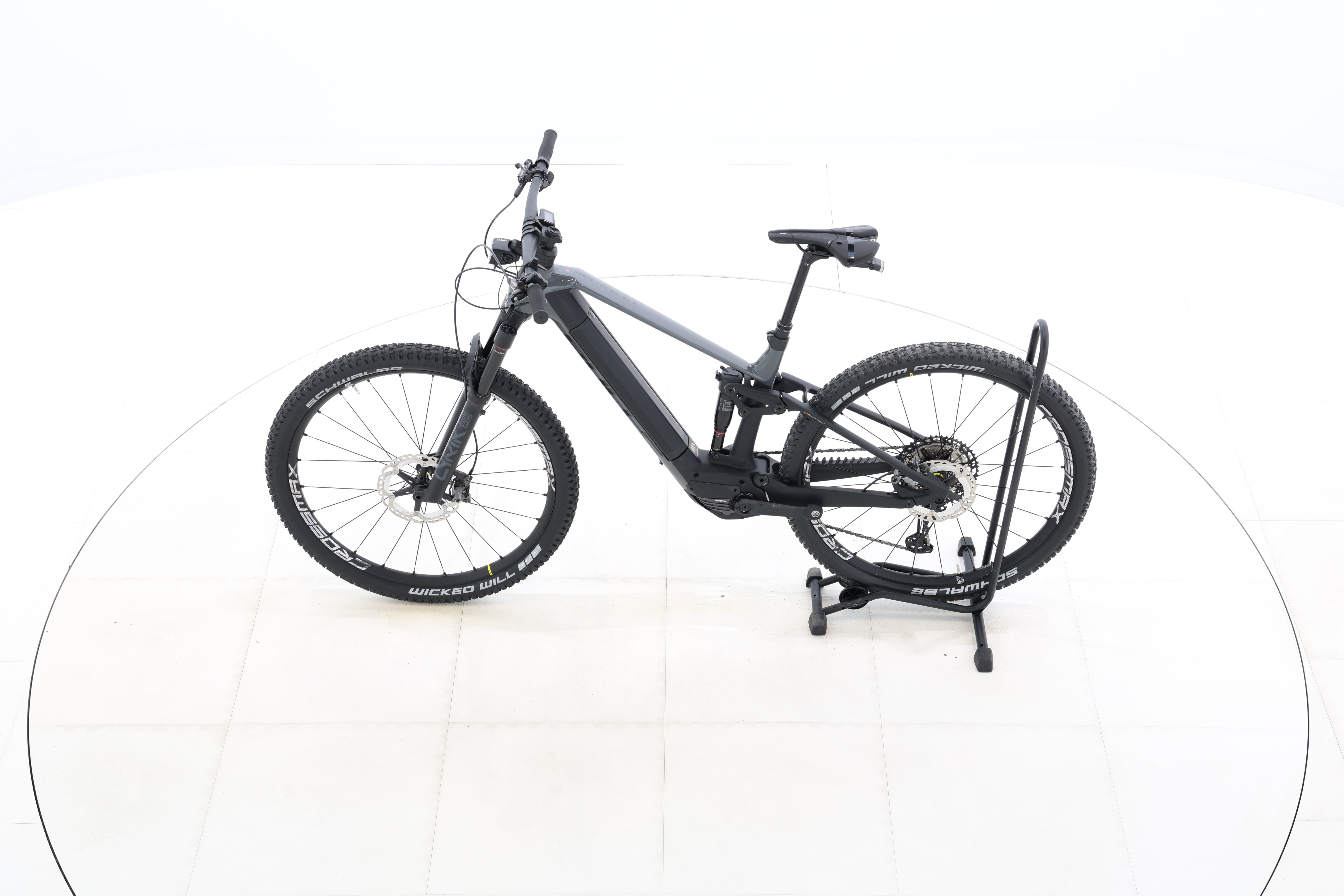 66d04146-b399-4119-9985-5a23a85b2306