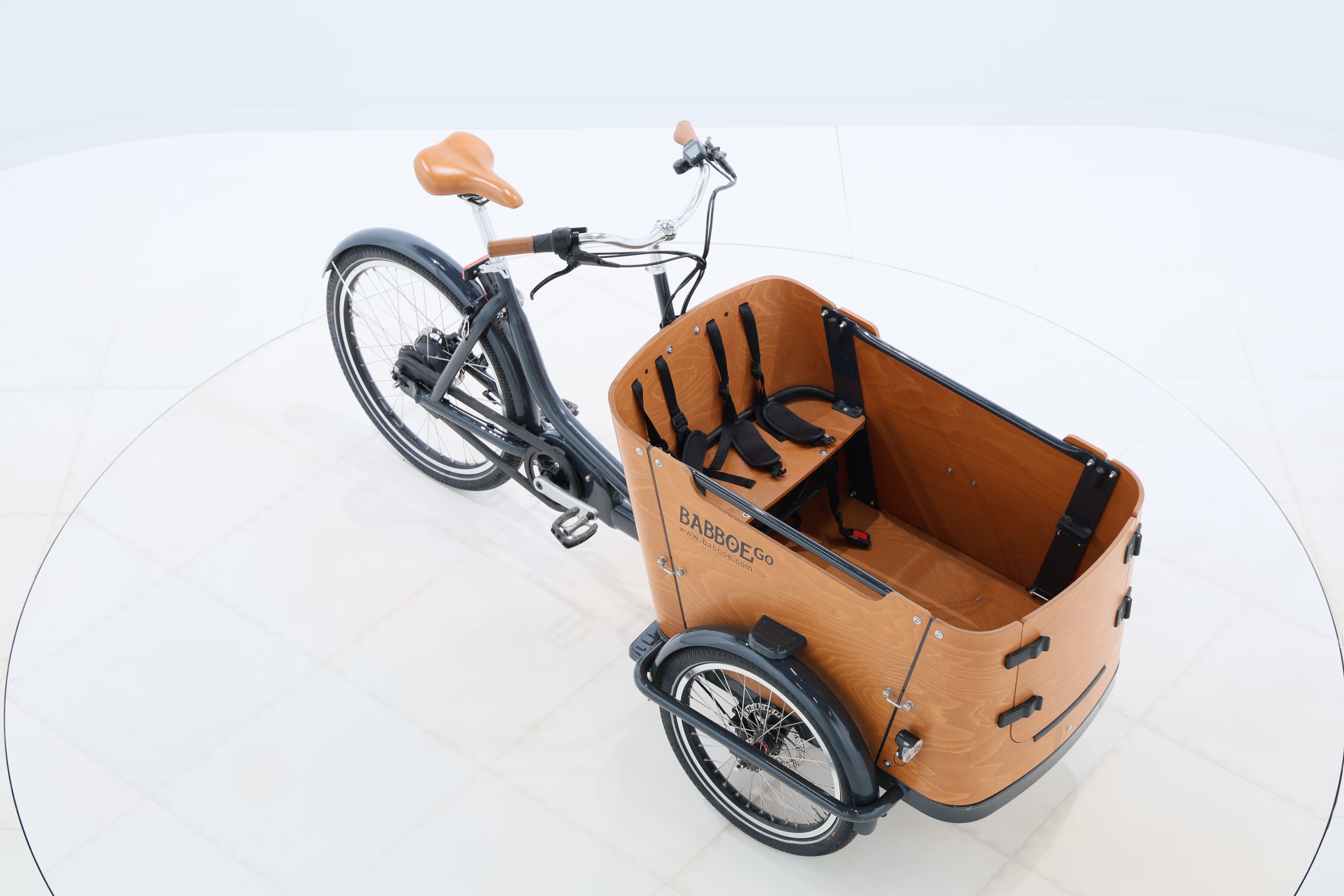 3a96d9cf-8066-43e2-badd-ccaf716afc56