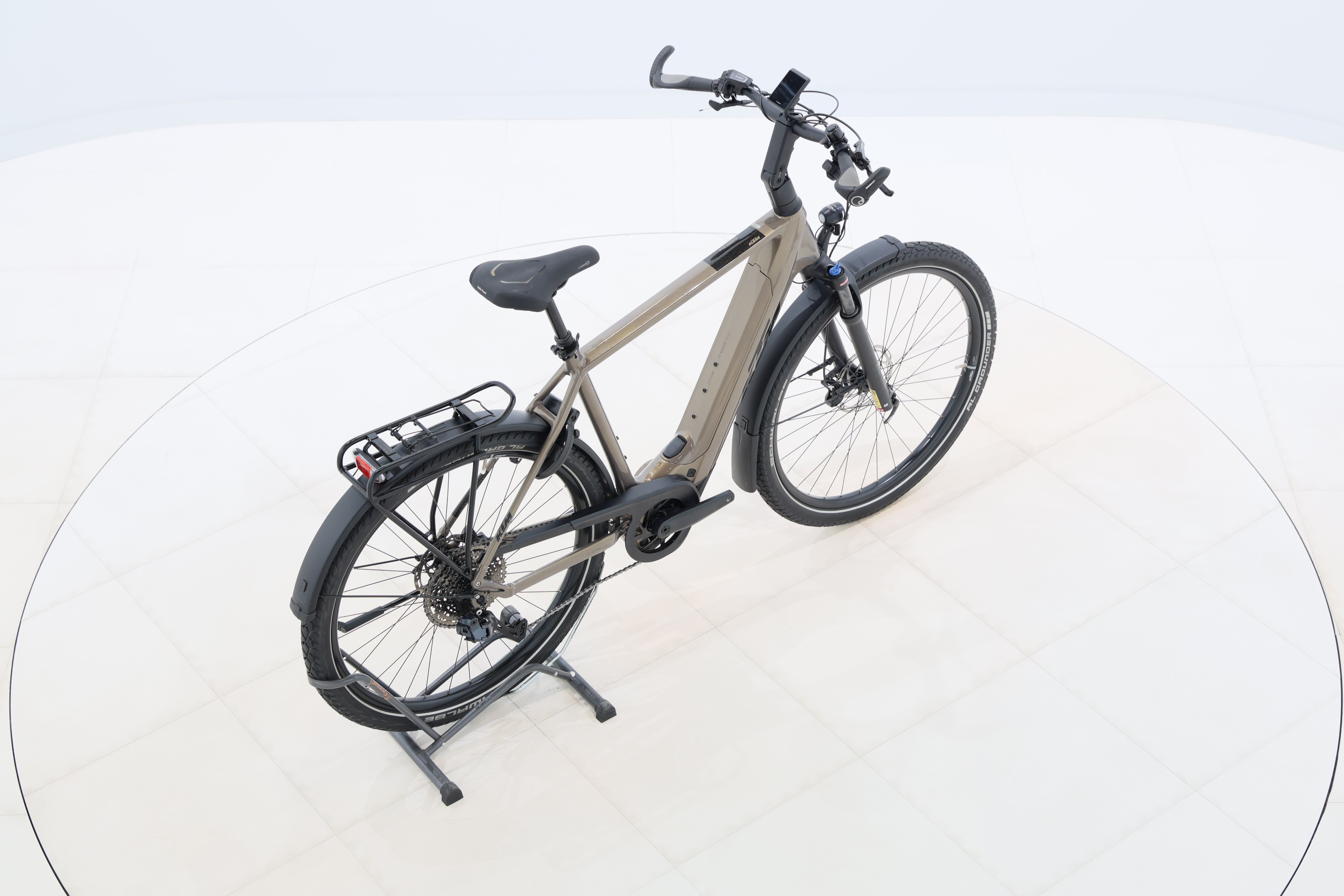 099a5930-af64-48f0-a853-490cf0cf4086