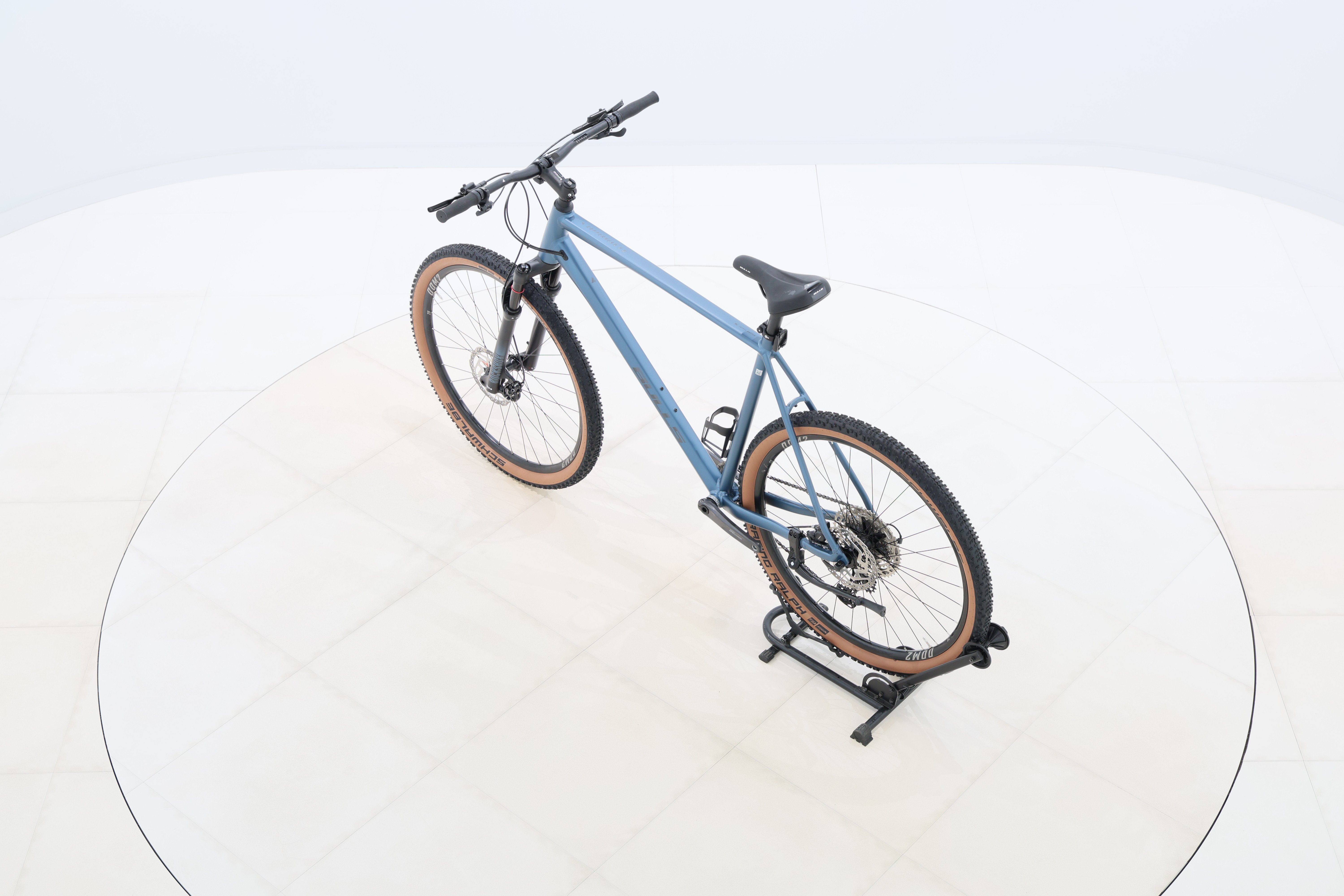 098d7d00-54c8-4032-b2ca-a55ccdf32b97