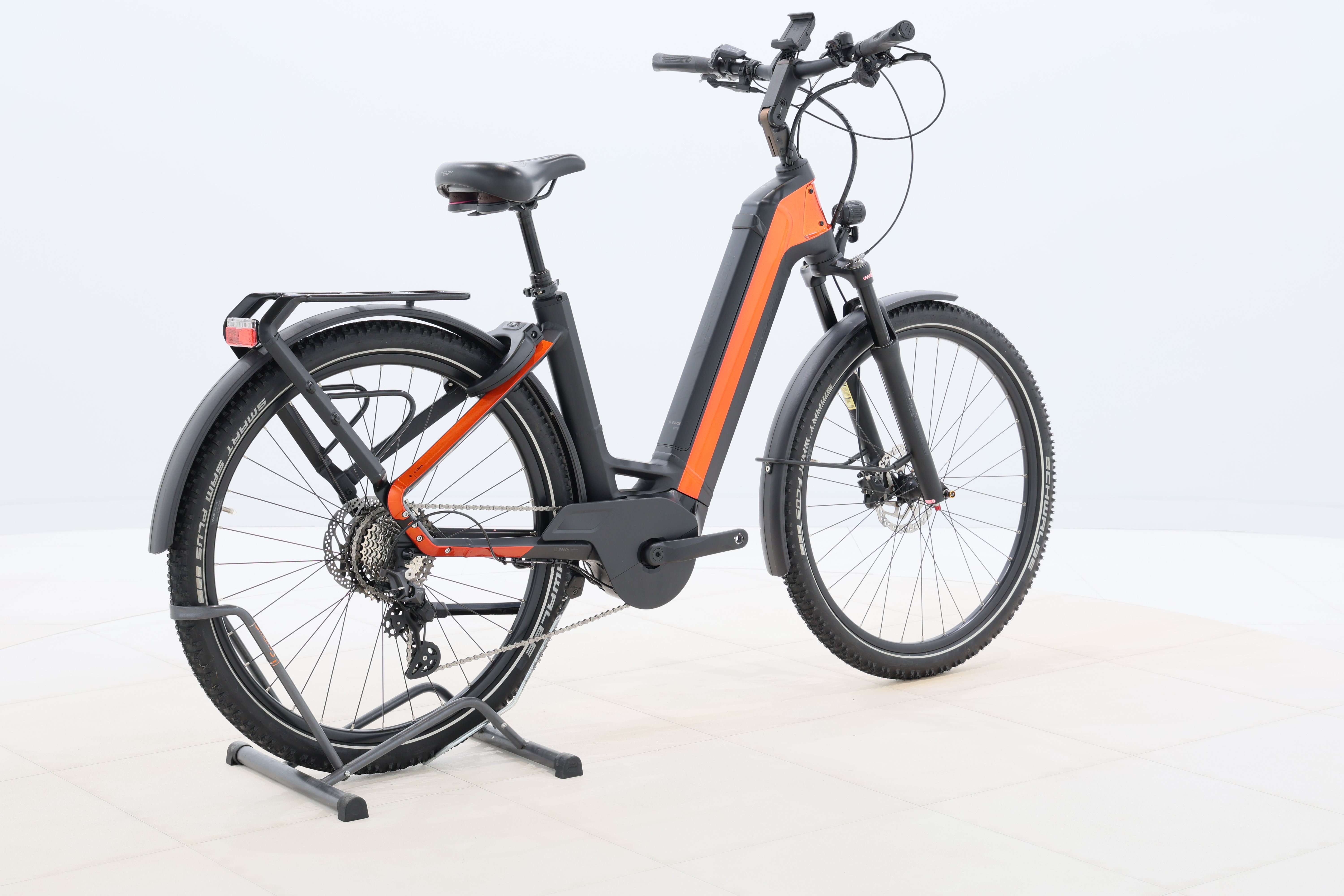 7ec54913-79ad-488f-b195-84989cfa8faa