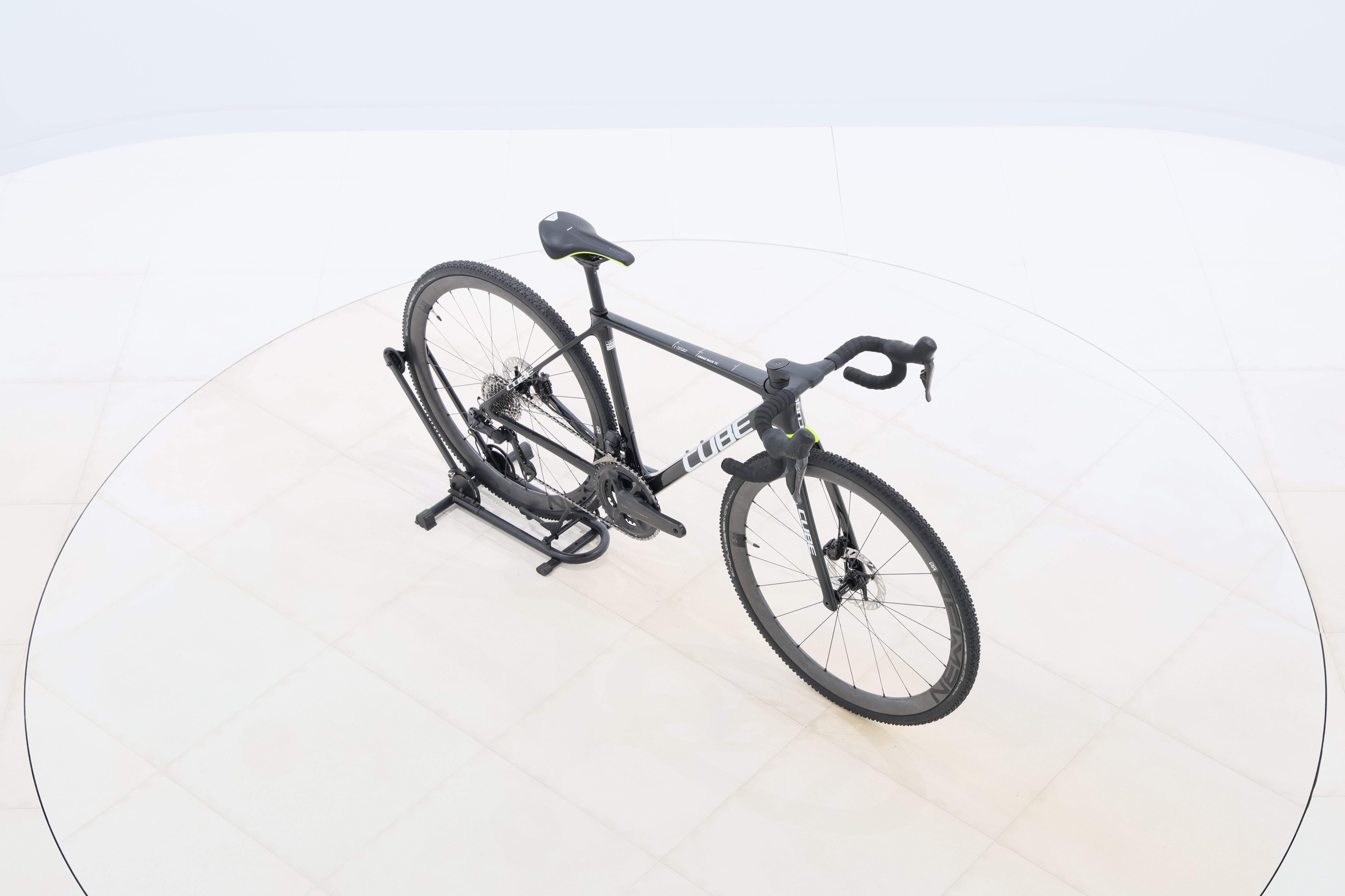 e2f81dc2-e1c1-46f8-ae77-4dcf258b33ea