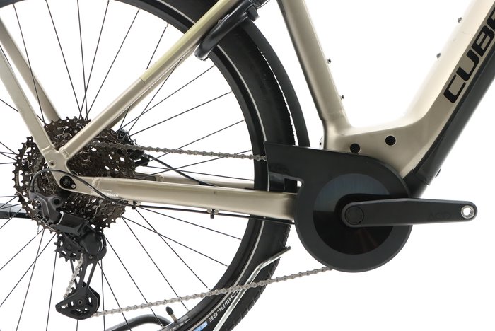 Cube KATHMANDU HYBRID PRO 750 2024