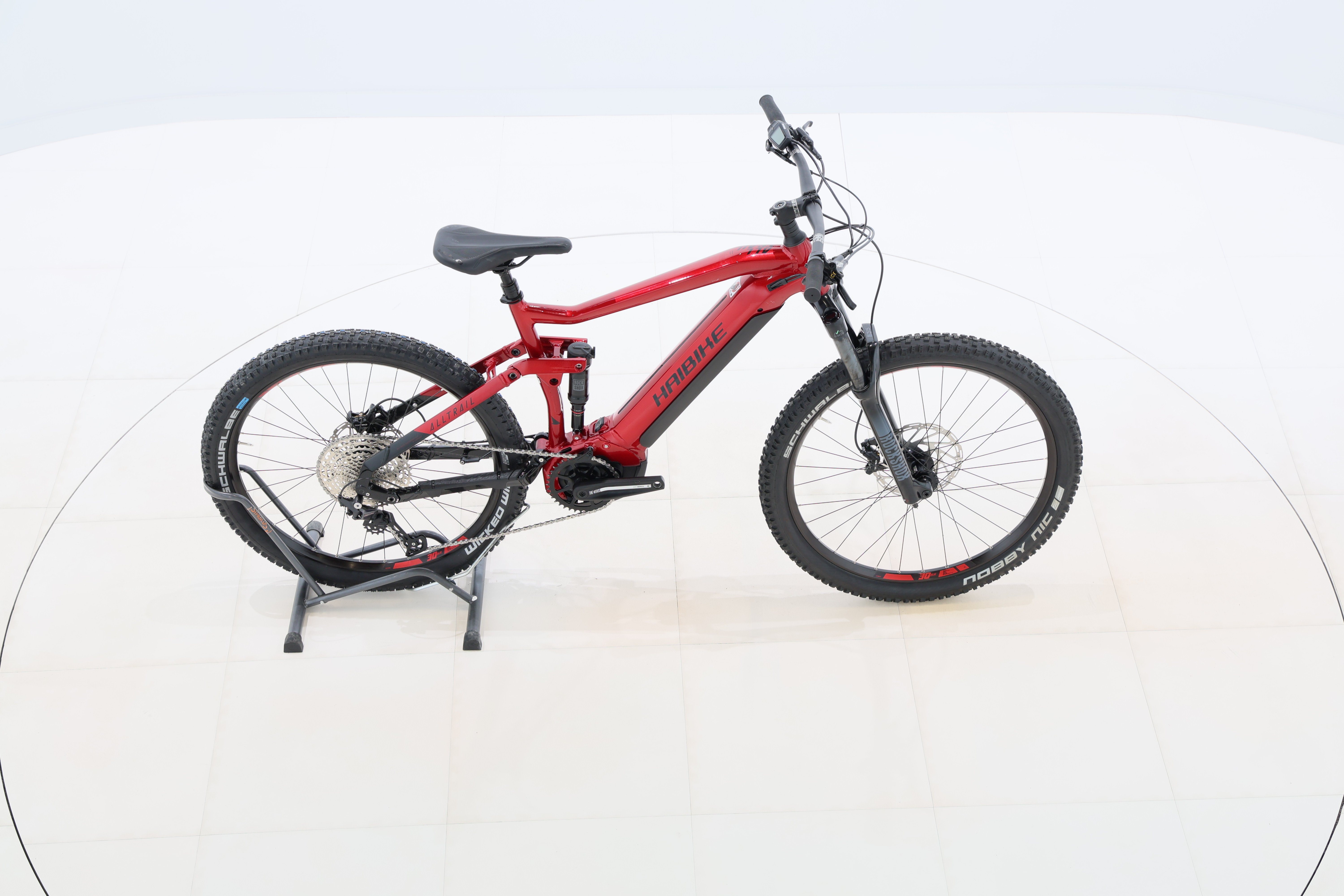 9983fec1-3ce5-4714-8f7f-819d6c2eba00