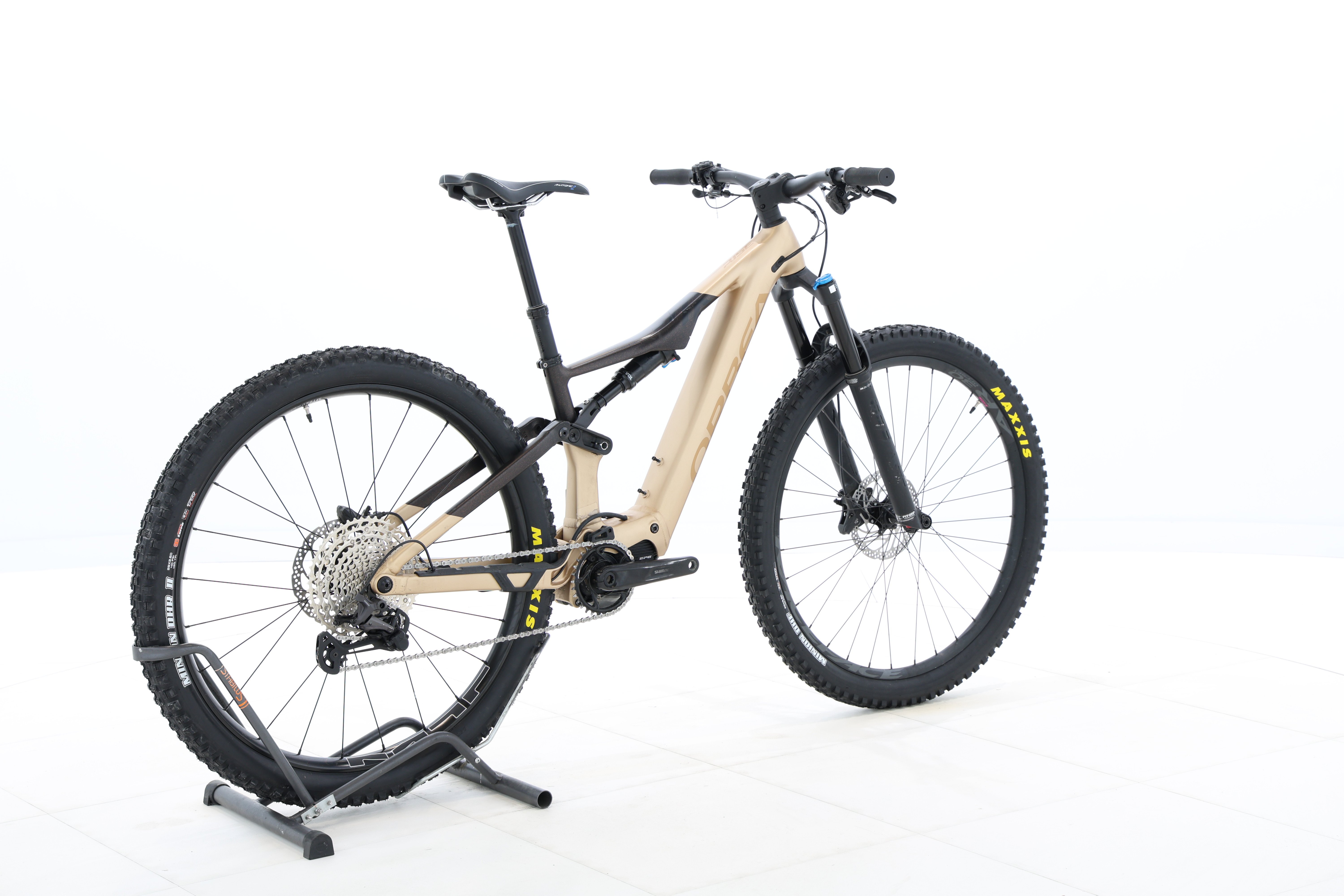 0dd6873c-114a-424f-9697-69bf9effb8e0