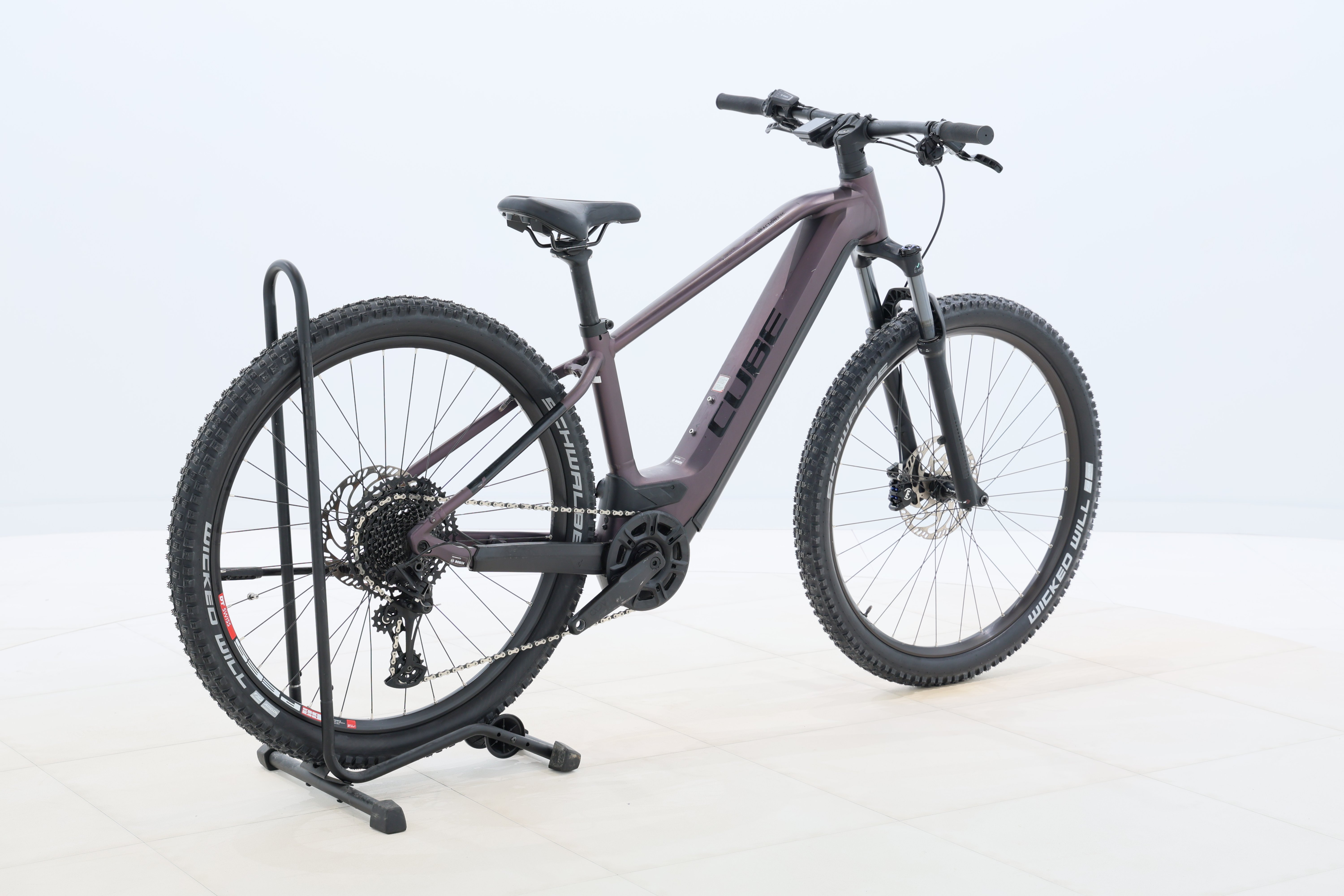 a01f916a-6302-42d0-9203-eab8274656bb