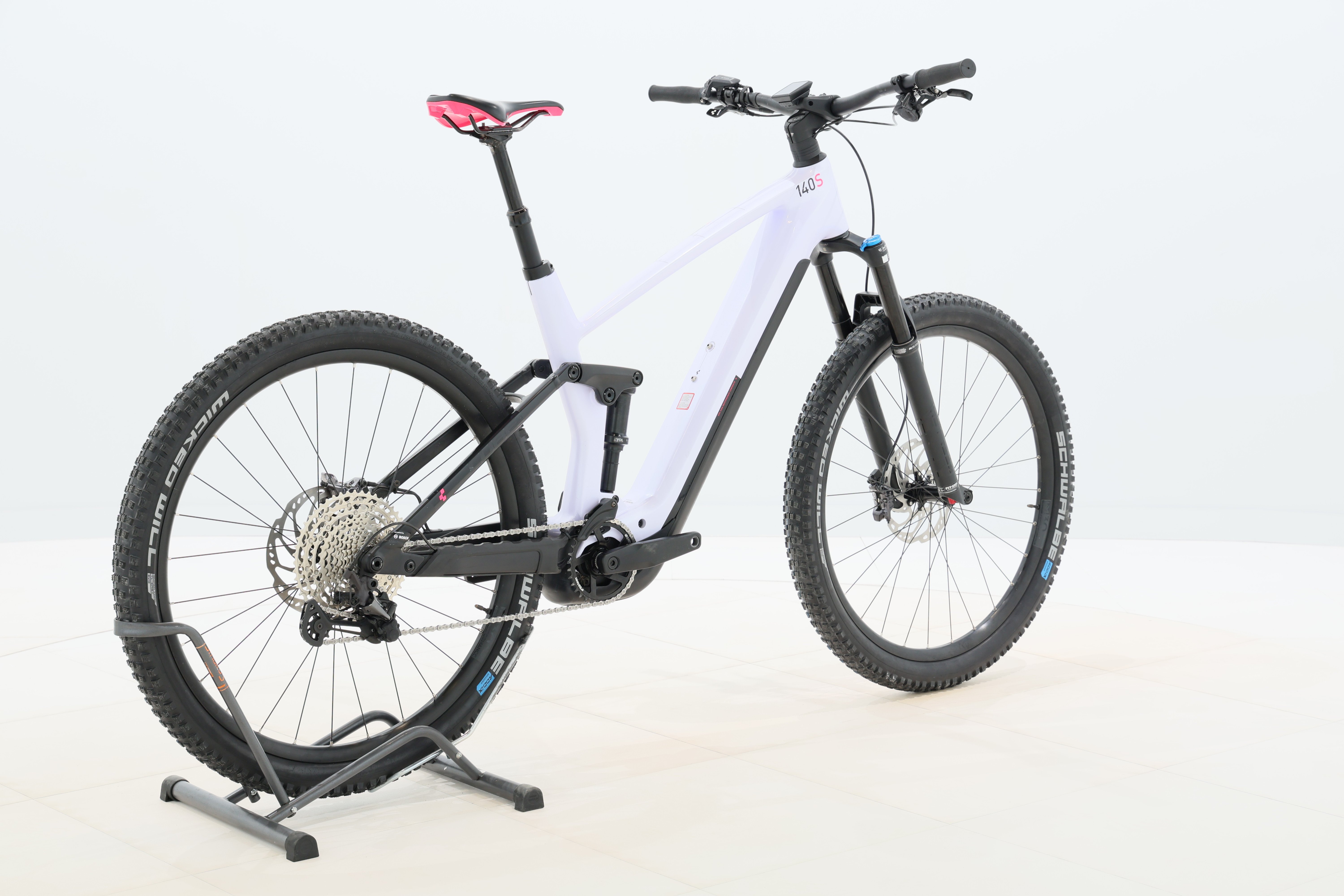 a39b7e48-fc60-4b18-bbb8-b072eab51036