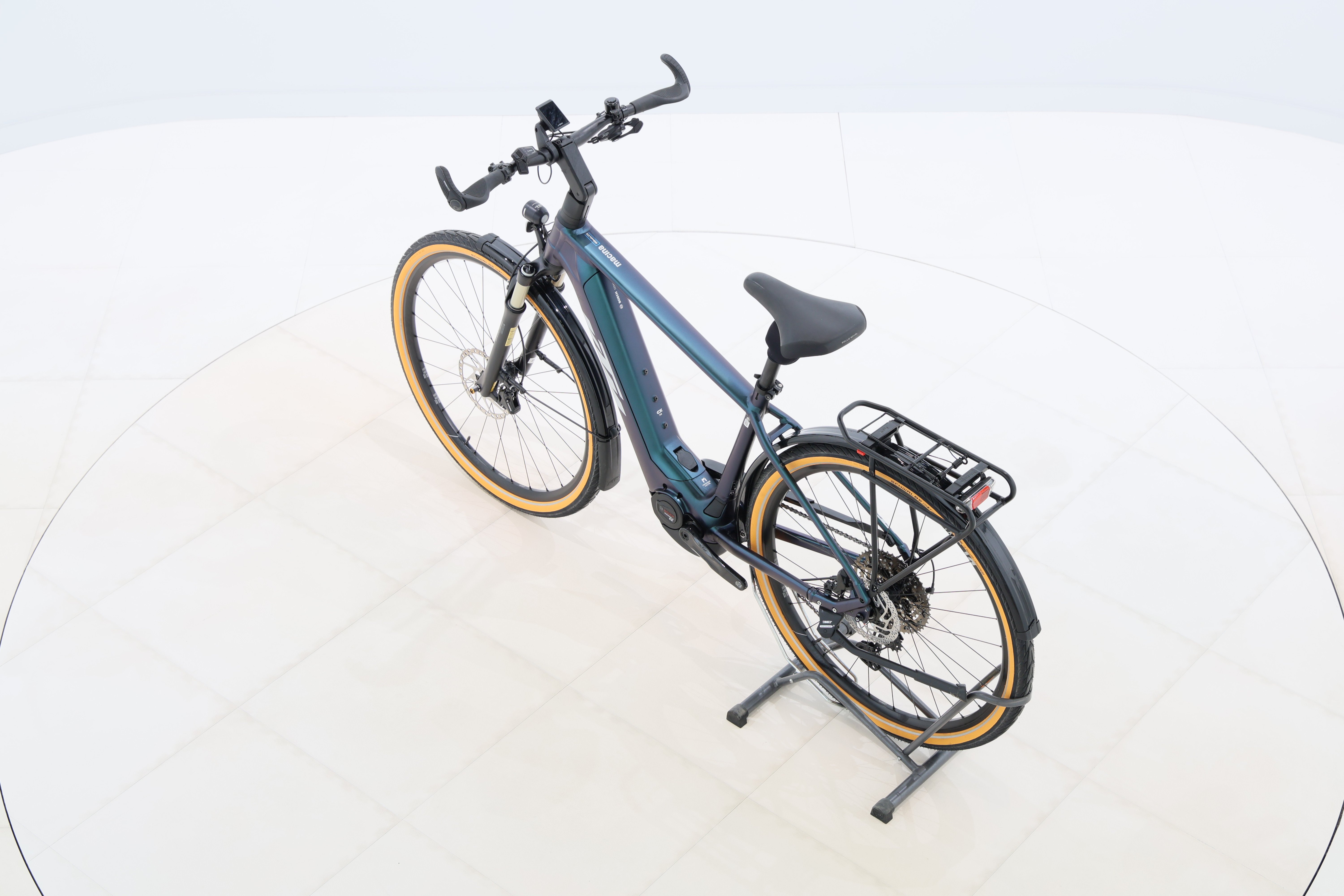 f62cda5a-812c-4a2f-8088-343b83822efc