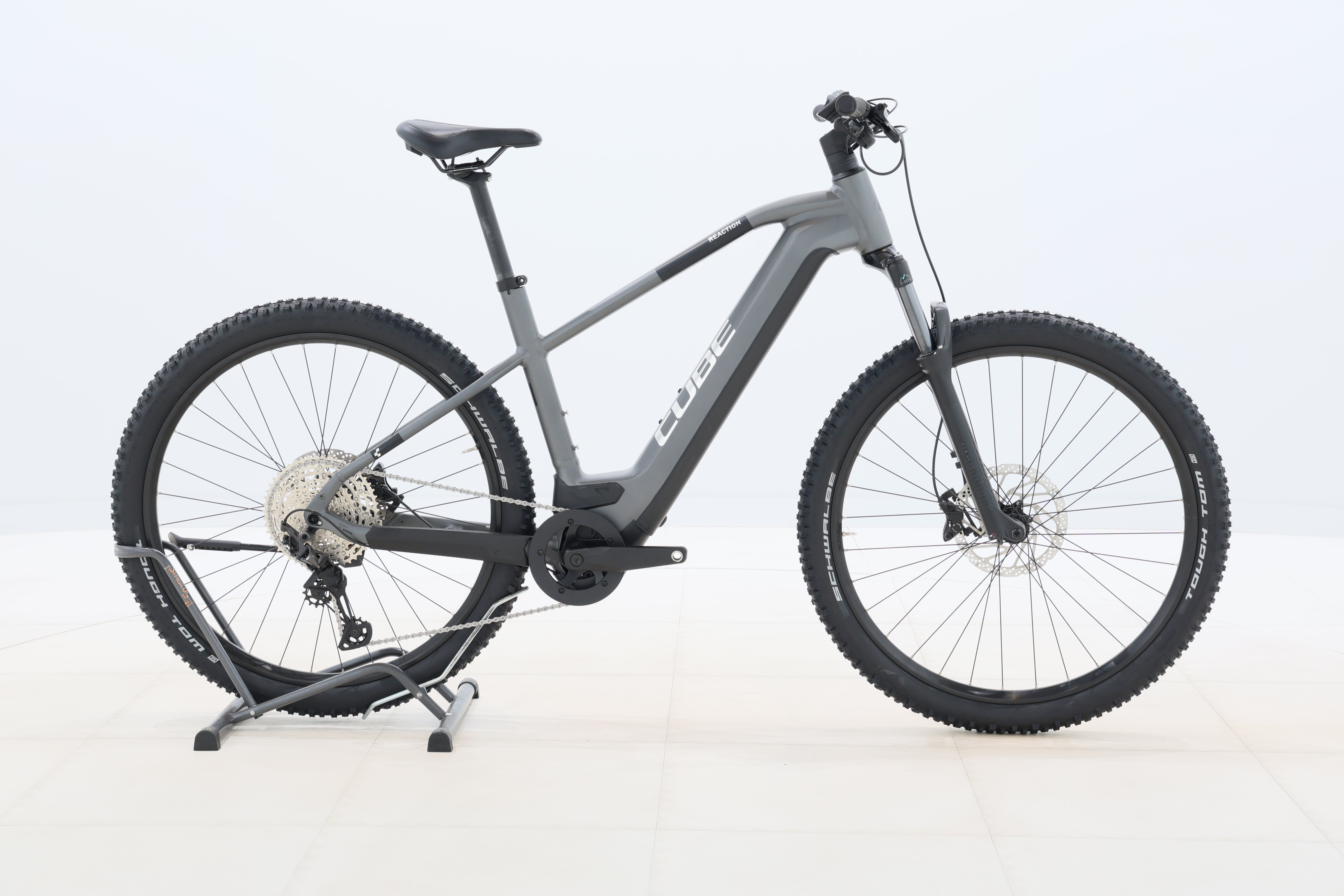 c53ebf5b-ec6c-48c4-8131-cb6f13bffc12