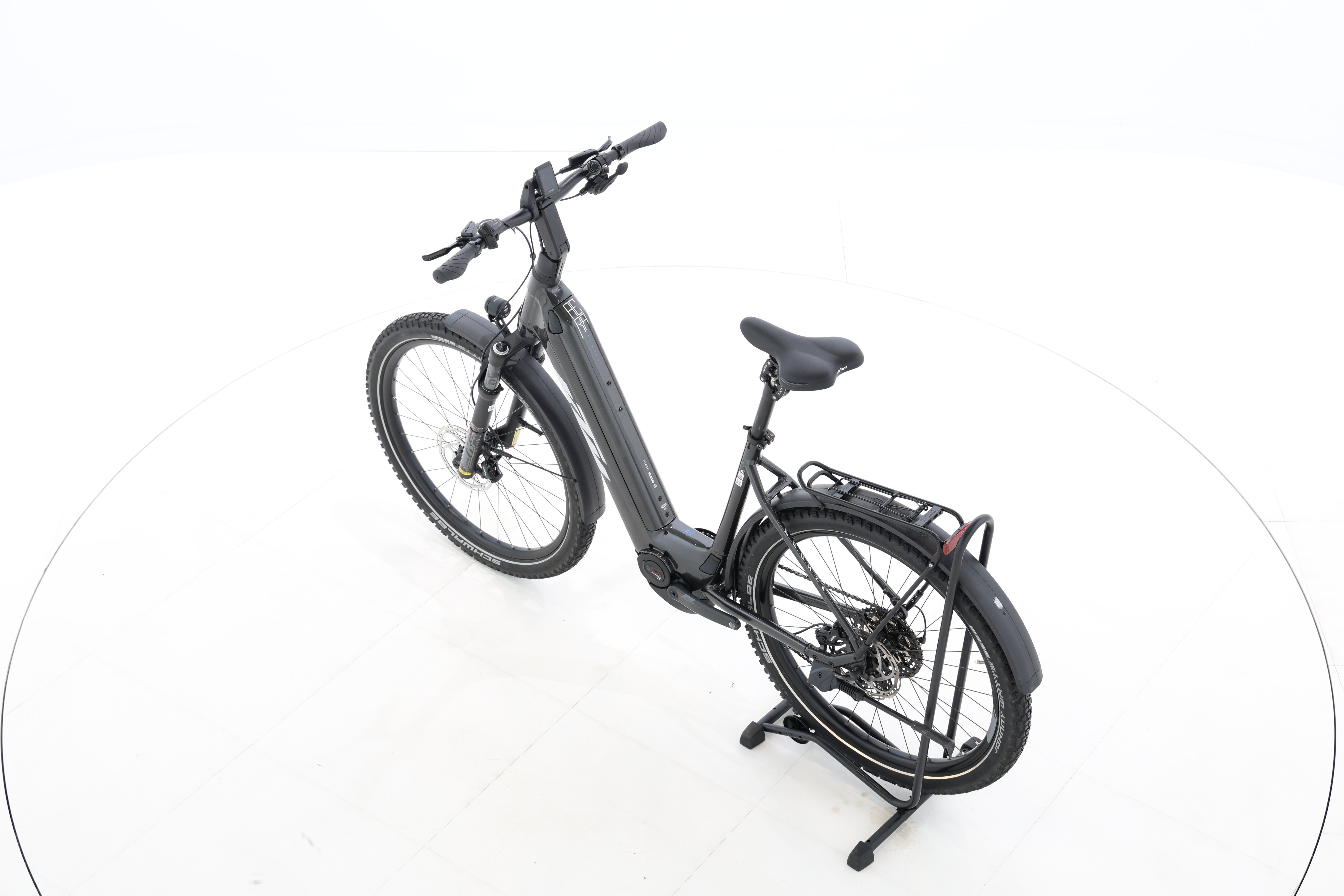 00e3e156-aabe-459a-8f47-12d469cbb59f