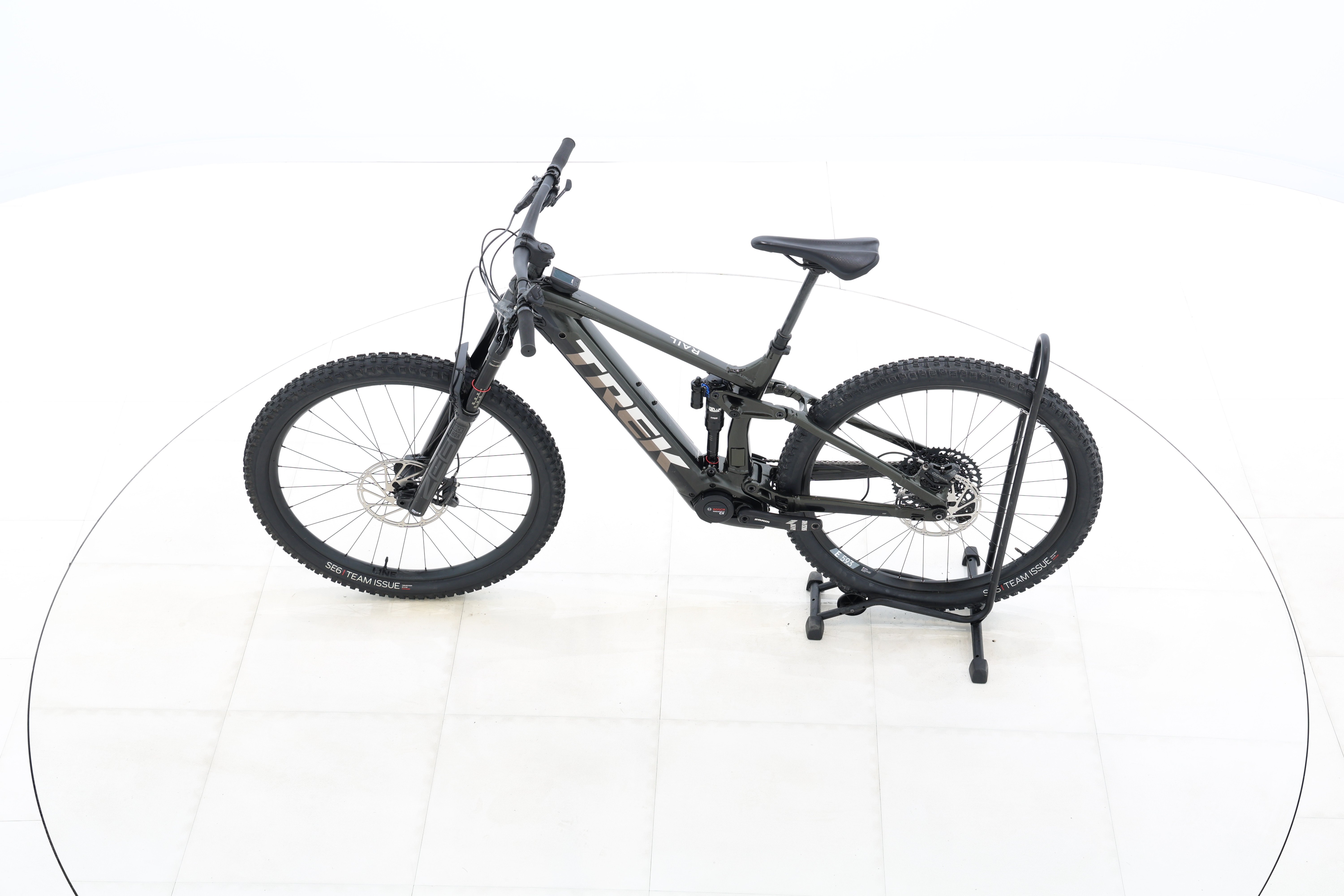 27568f8d-77db-4c4e-9aec-1f4073b90c05