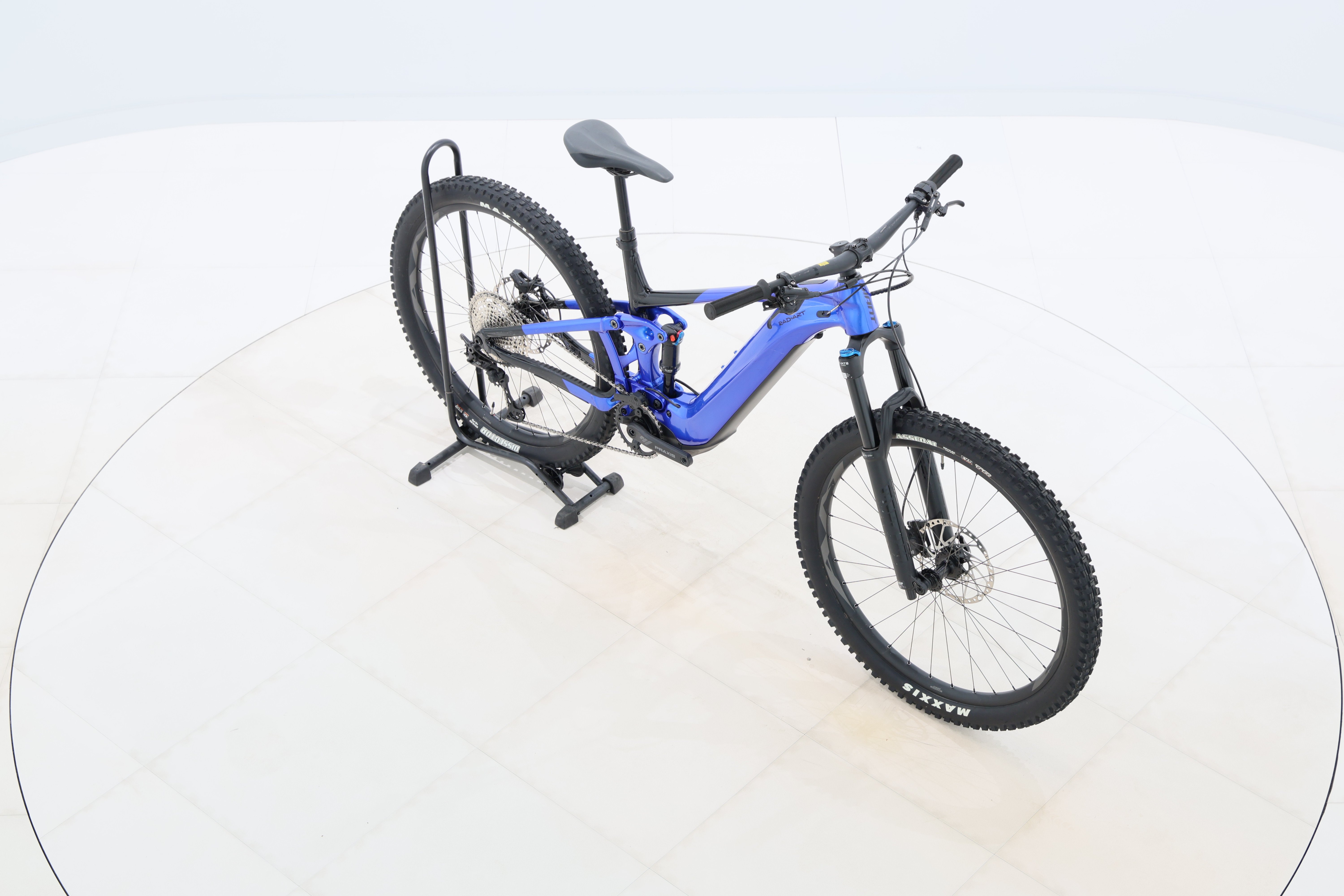 8600929c-b036-4fcd-81c0-d72e66a7336b