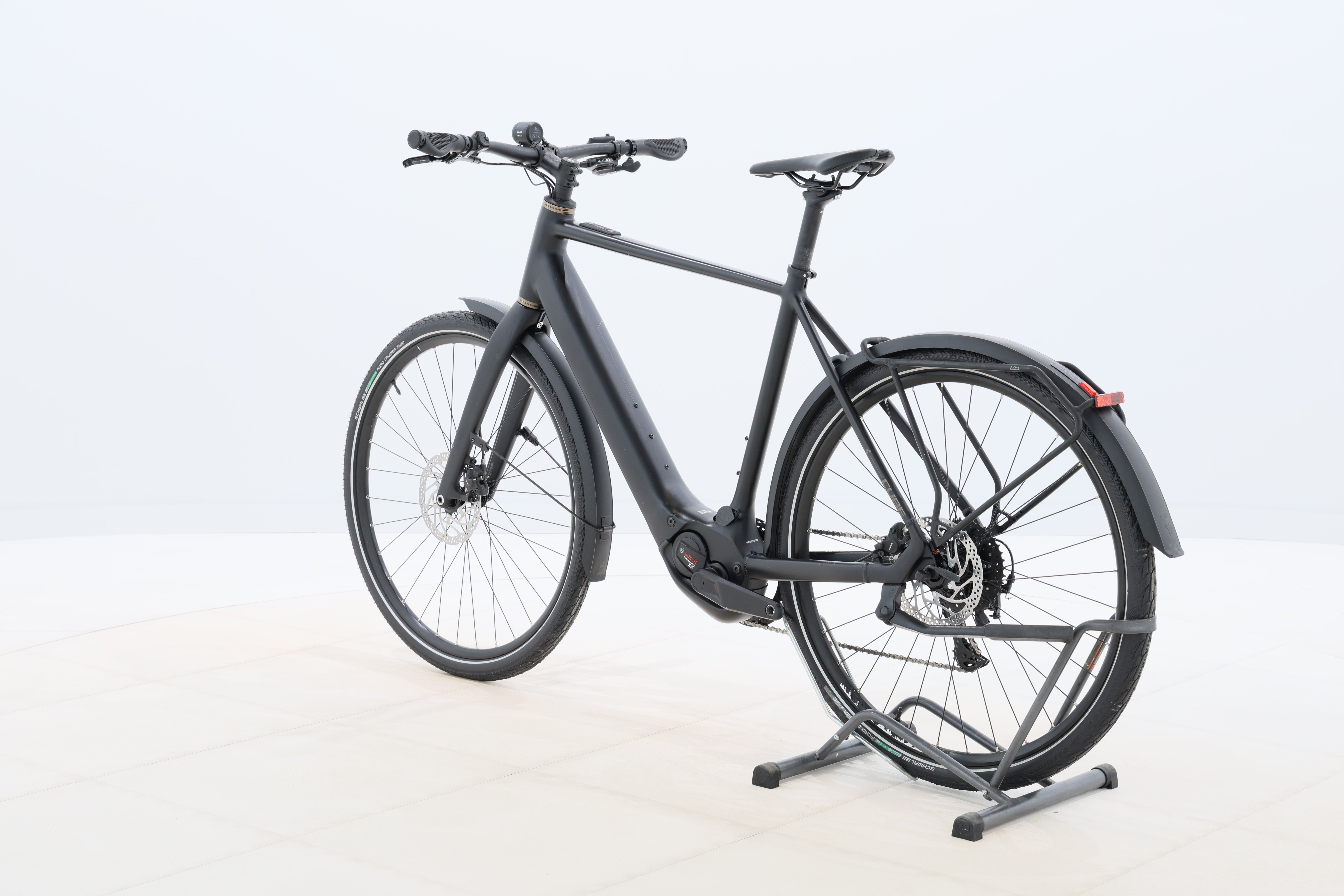 d687d565-afd1-4cde-b37b-e034e0ff7082