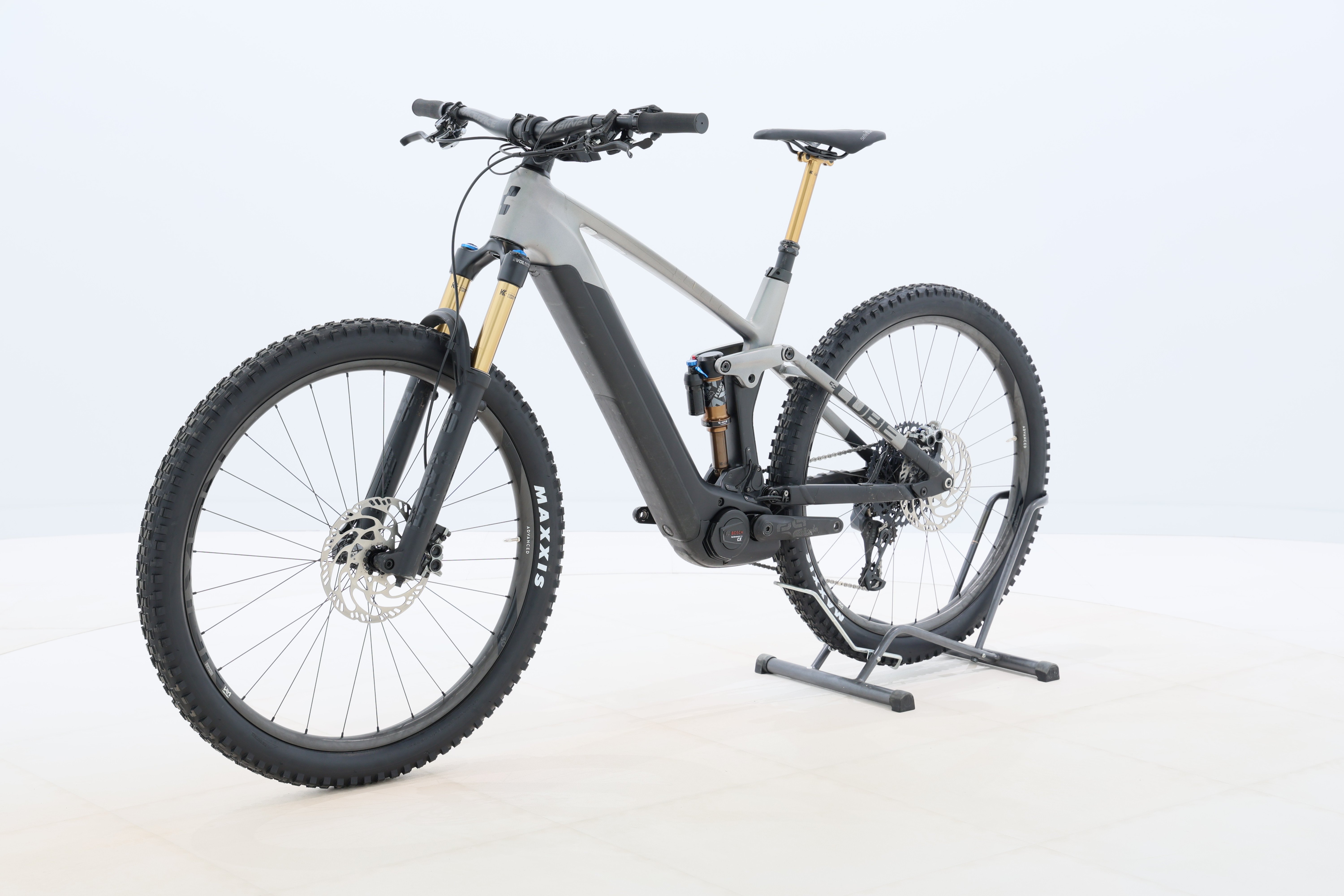 f0f69853-93b0-4260-b2c1-cf07f81750a5