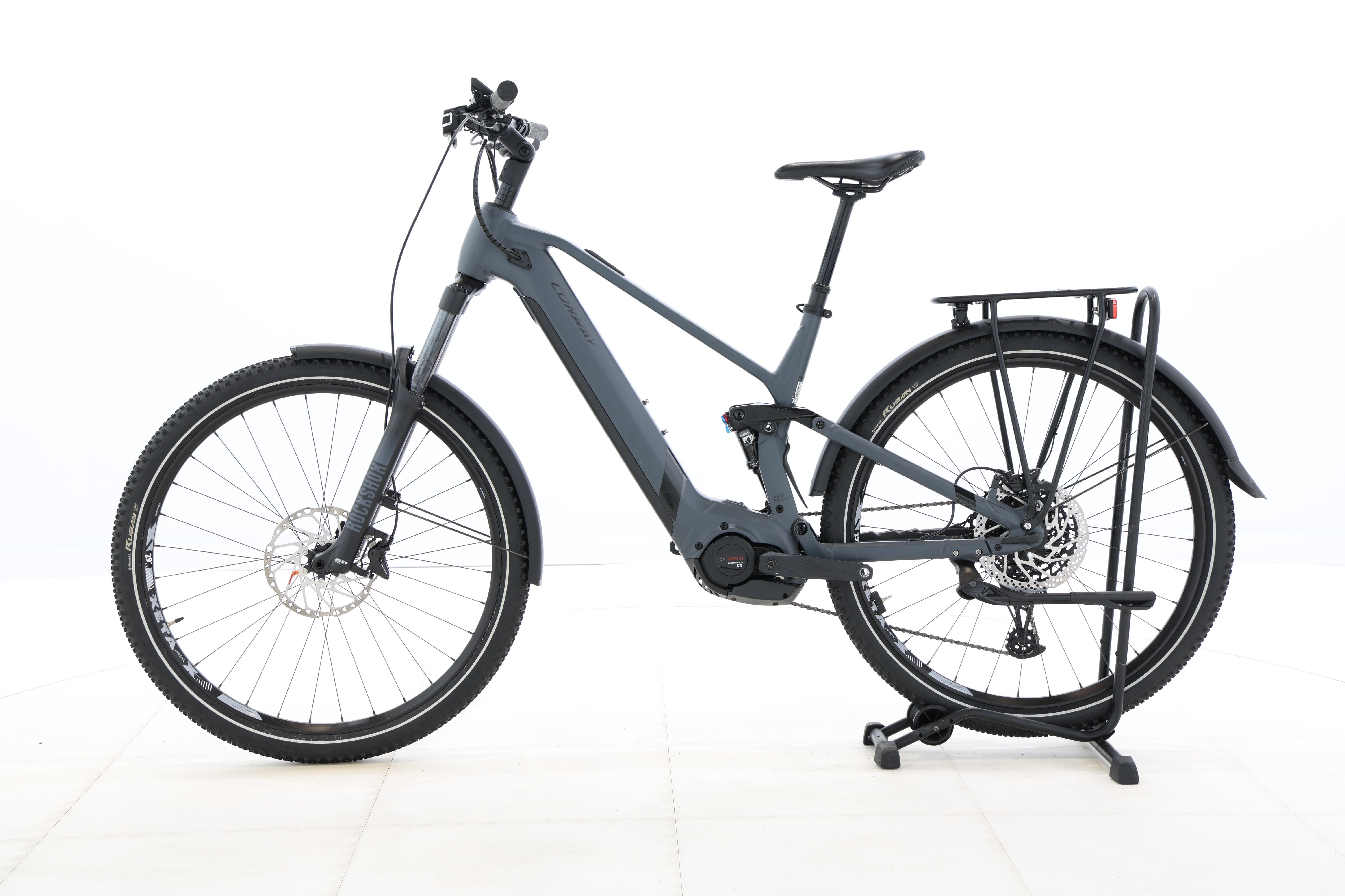 b5a58905-271c-42b6-b40c-1bc25949c3aa