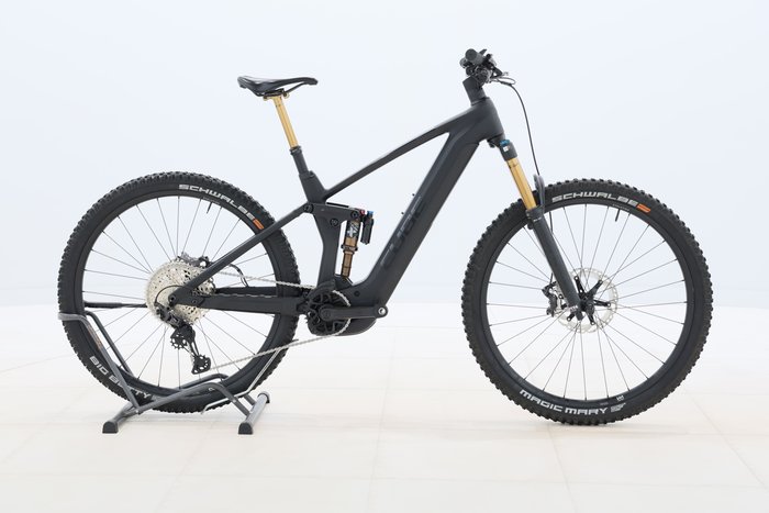 Cube STEREO HYBRID 140 HPC ACTIONTEAM 750 2024