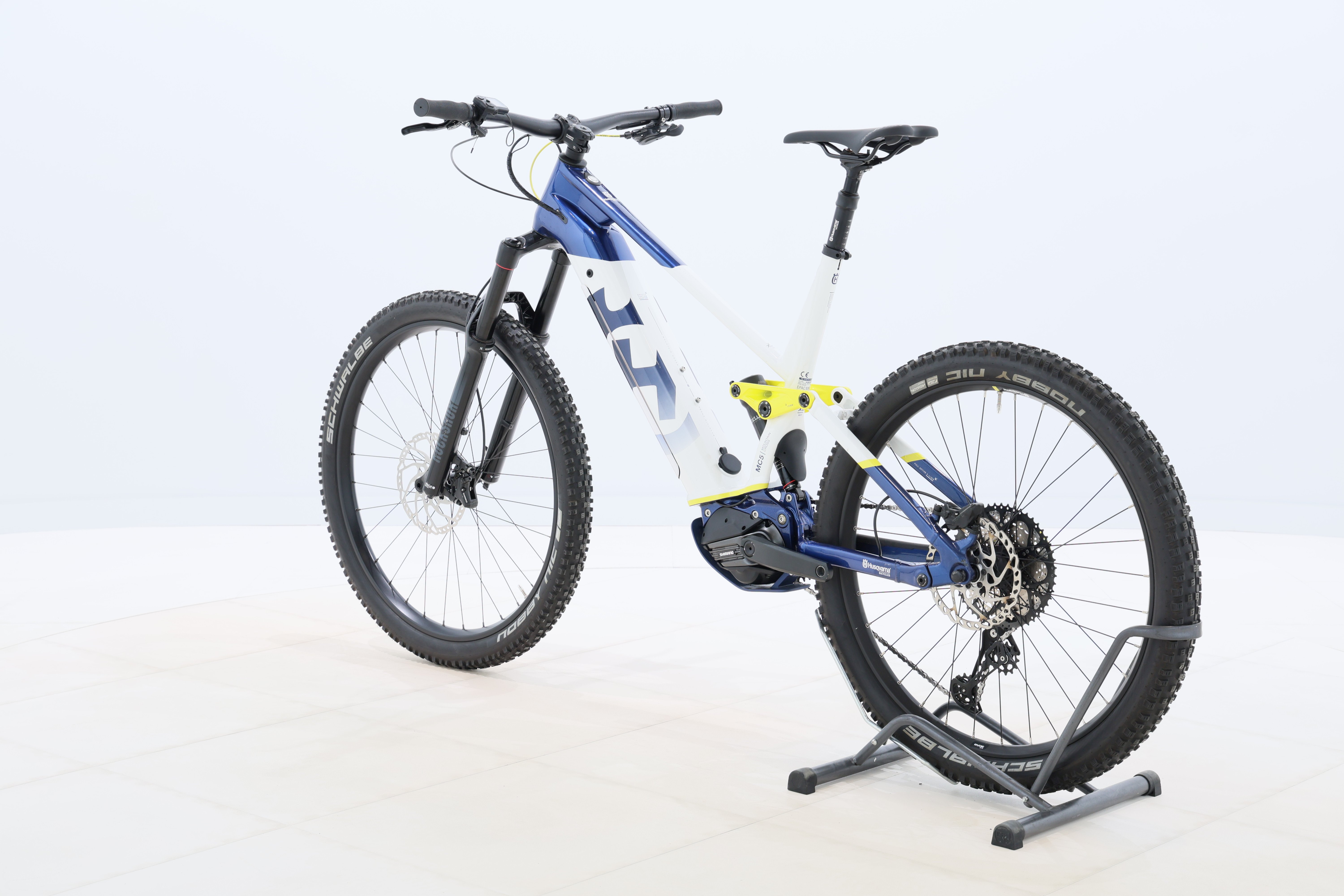 061eb5cd-7f69-441c-bec0-4dd46c80016f