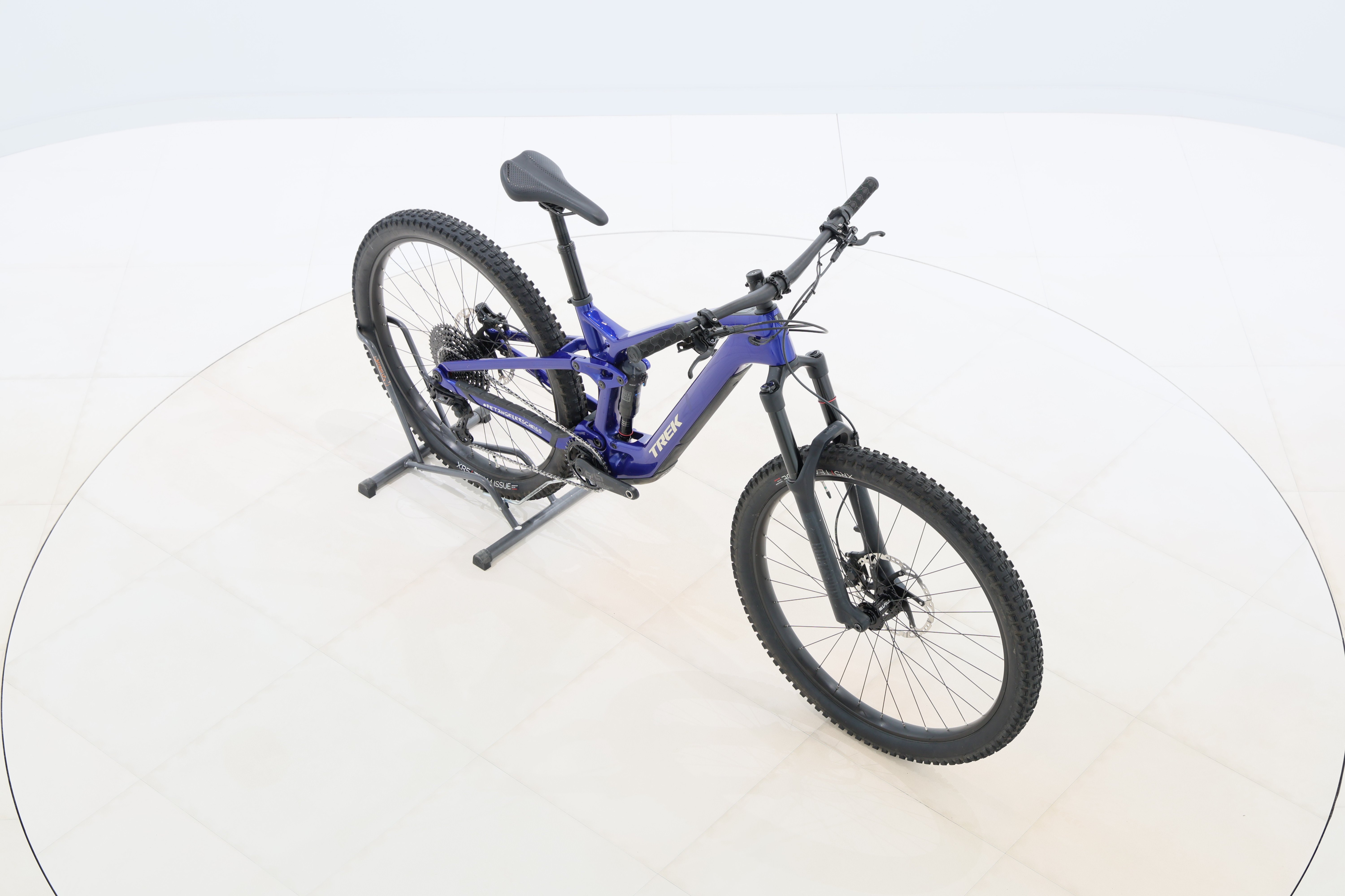 6a85a6e2-9bff-402a-80ab-ee3facf1931d