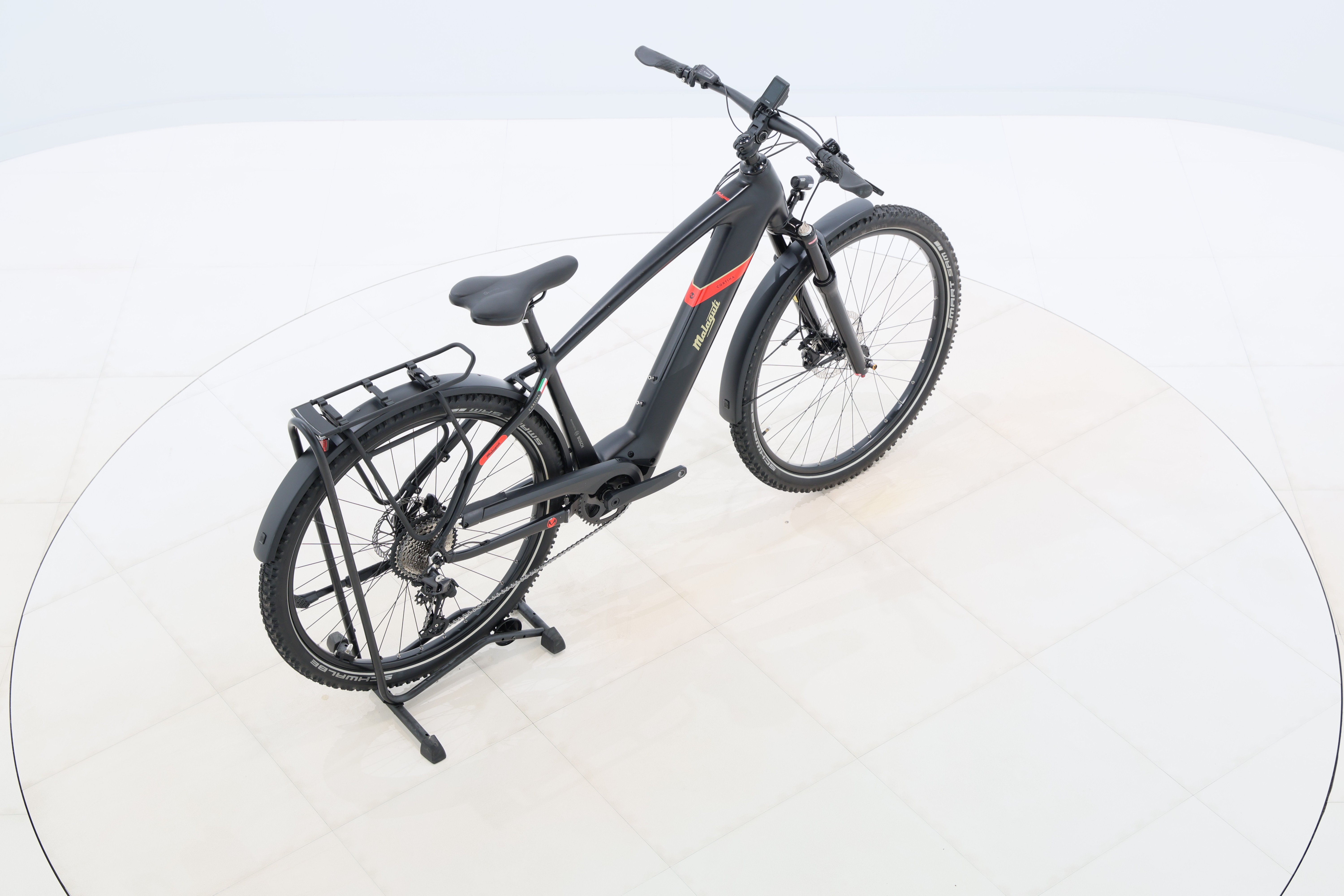 09aa77a2-b557-462a-868b-c57e6f0c2421